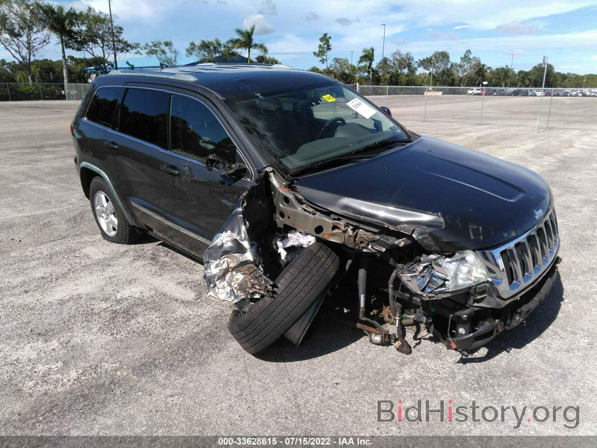 Photo 1J4RR4GG2BC622313 - JEEP GRAND CHEROKEE 2011