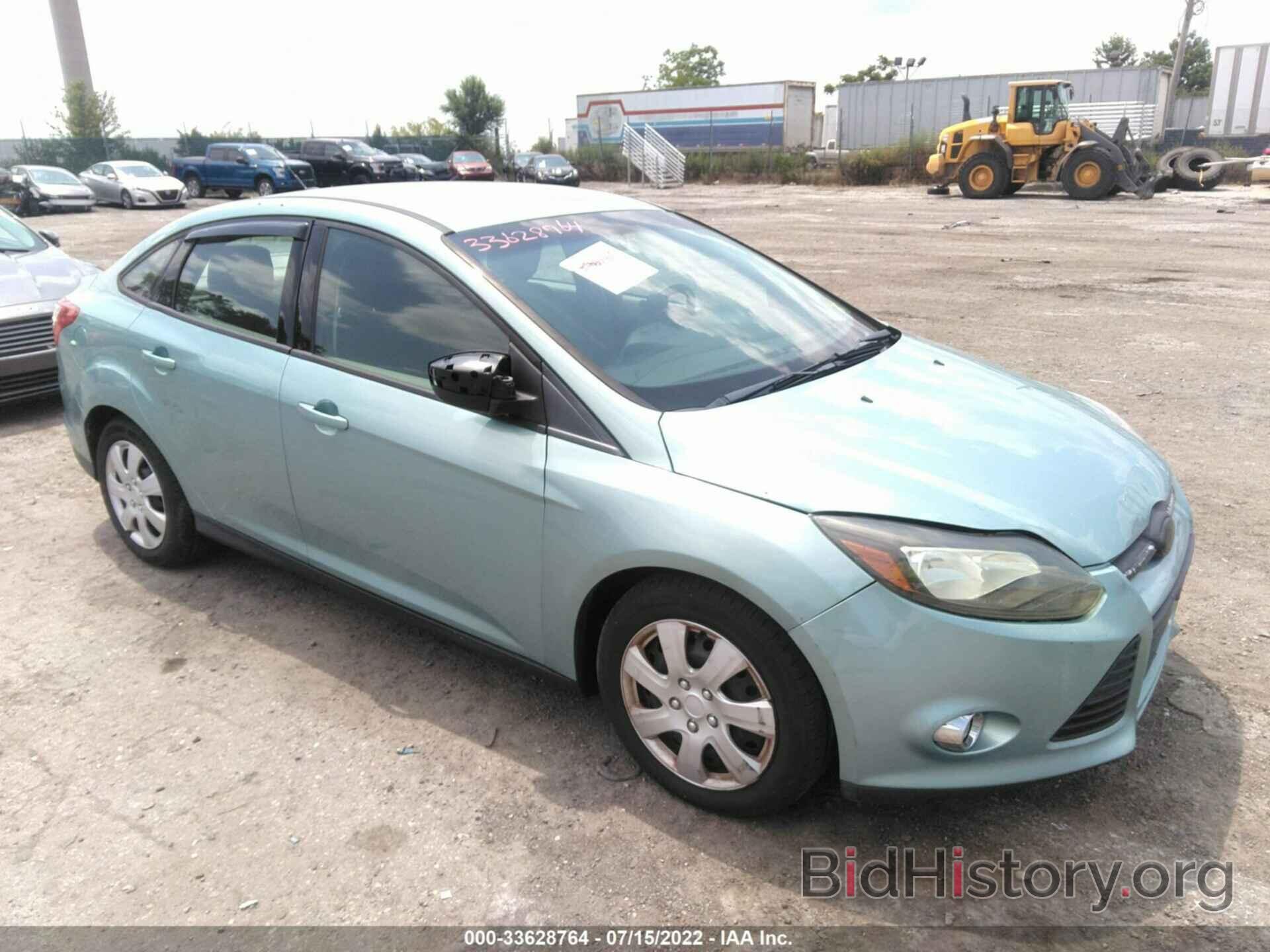 Photo 1FAHP3F2XCL369613 - FORD FOCUS 2012