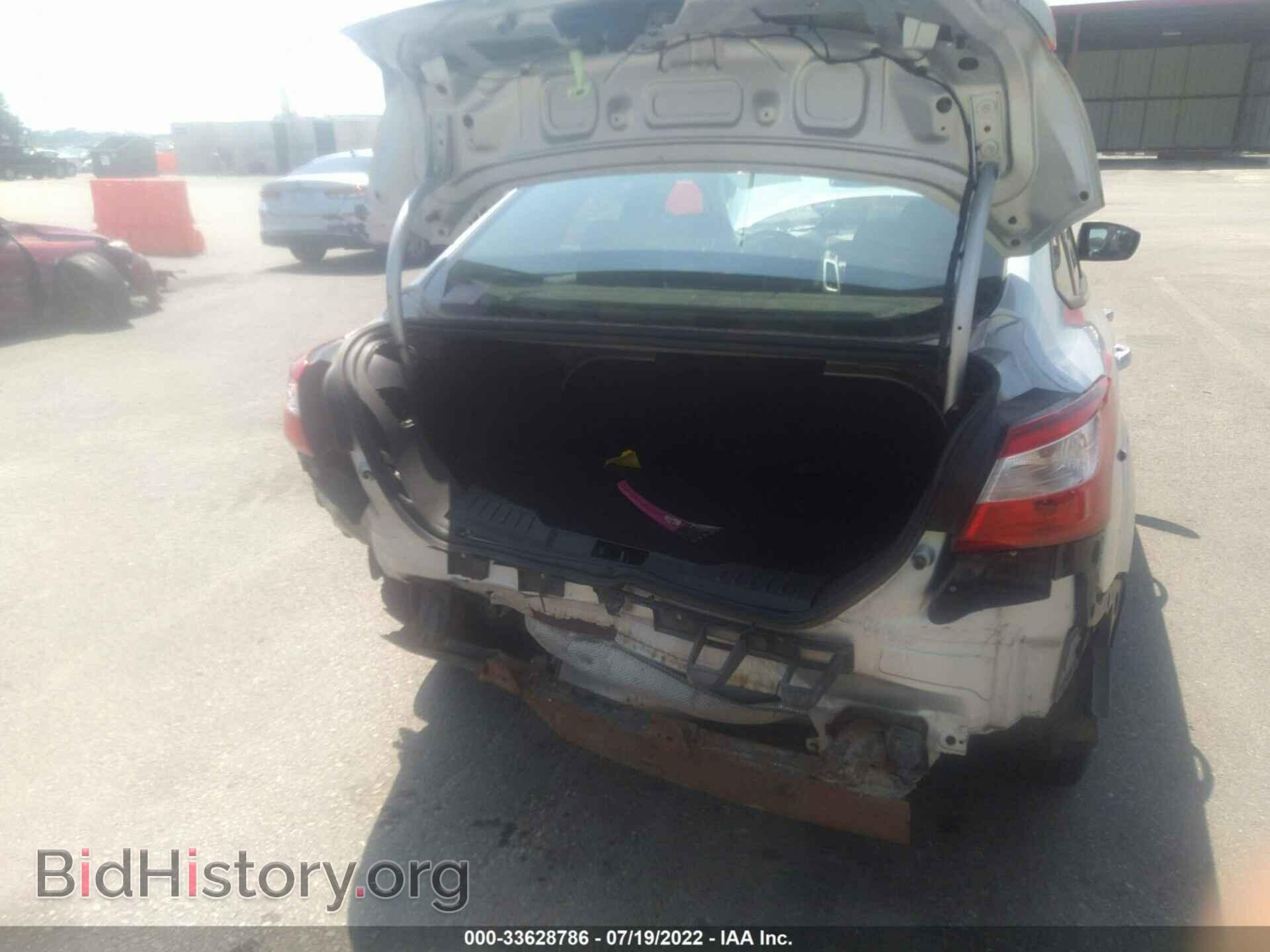 2012 FORD FOCUS - VIN: 1FAHP3F27CL450519 - Photo 6