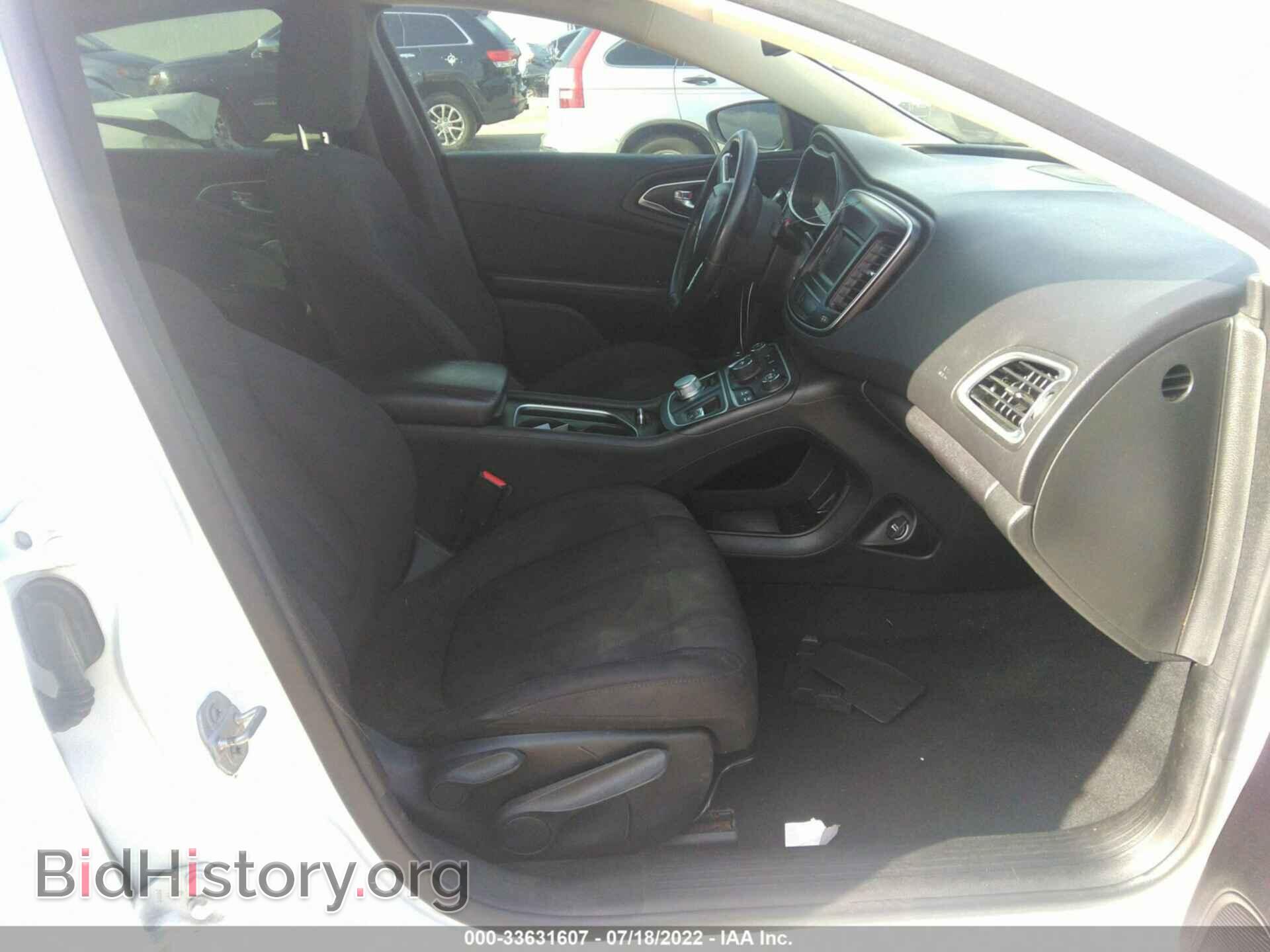 2015 CHRYSLER 200 - VIN: 1C3CCCAB3FN636885 - Фото 5