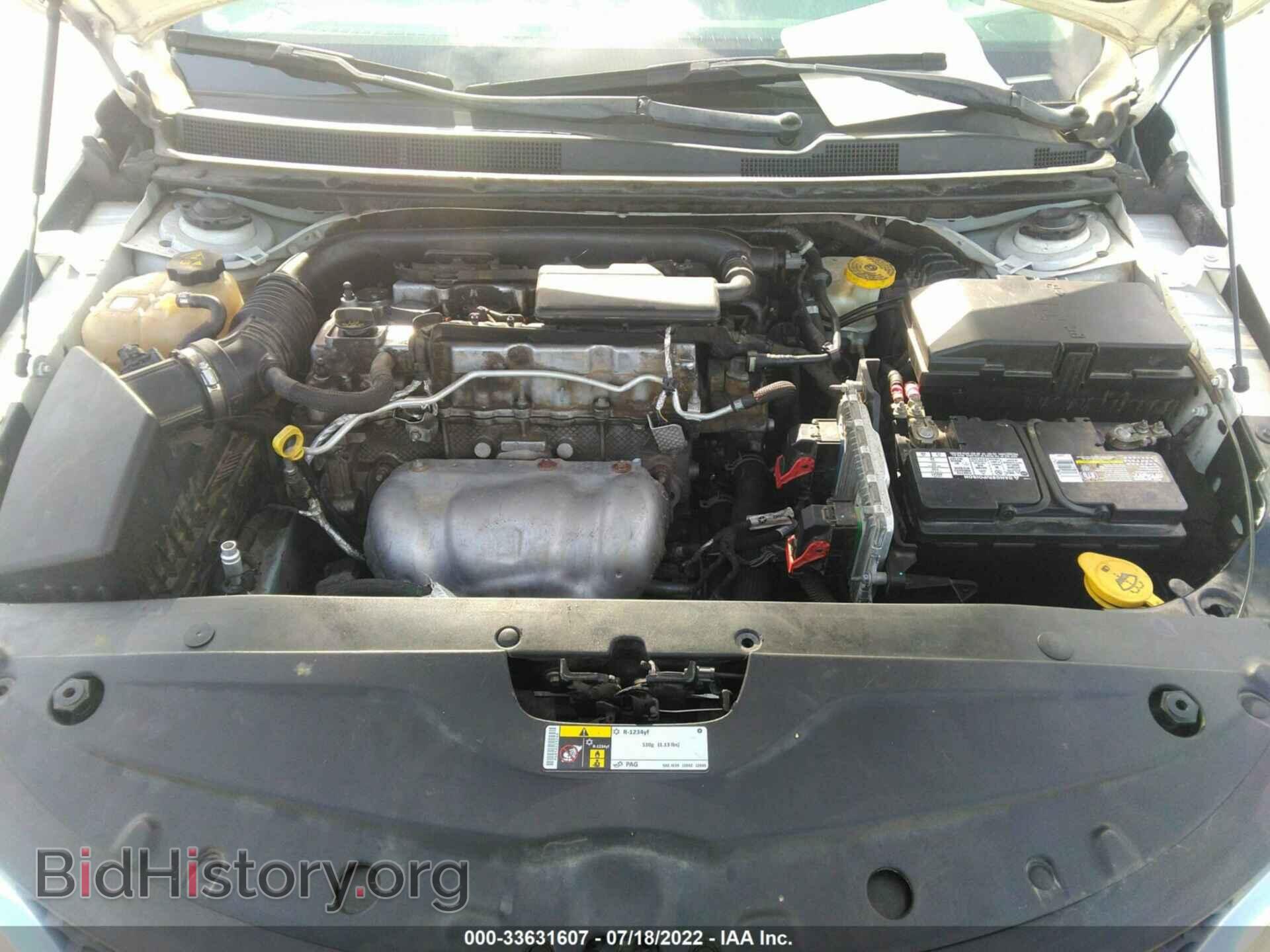 2015 CHRYSLER 200 - VIN: 1C3CCCAB3FN636885 - Фото 10