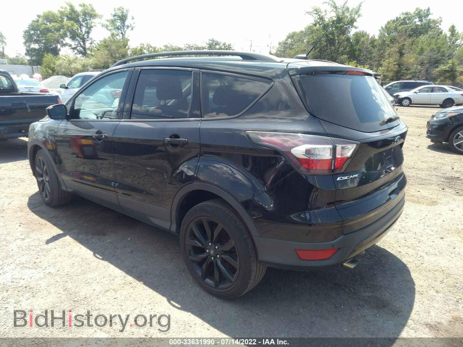 2017 FORD ESCAPE - VIN: 1FMCU9G90HUB22495 - Фото 3
