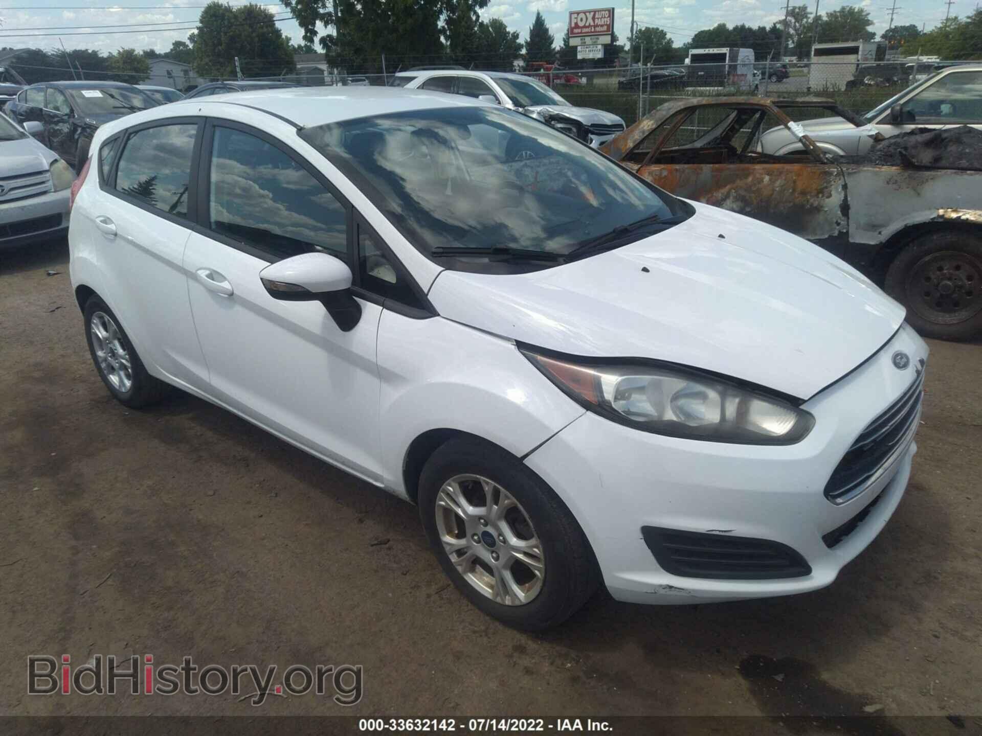 Photo 3FADP4EJ0FM127686 - FORD FIESTA 2015
