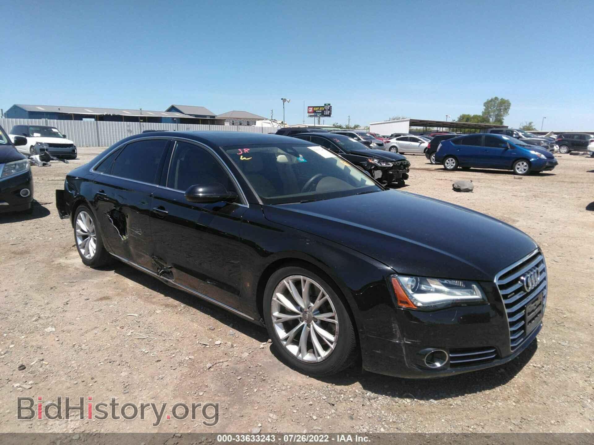 Photo WAURVAFD6CN009864 - AUDI A8 L 2012