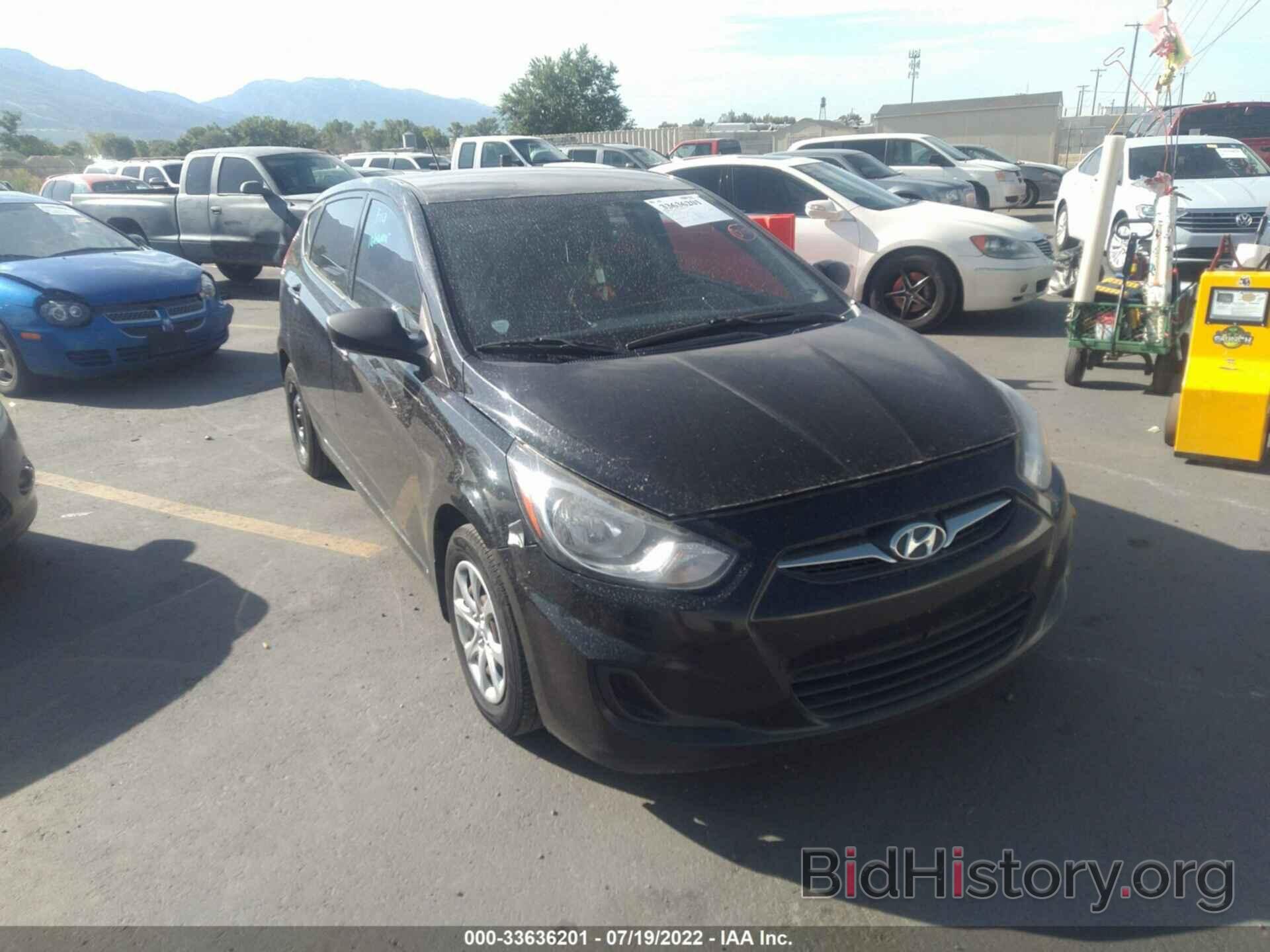 Photo KMHCT5AE1DU092015 - HYUNDAI ACCENT 2013