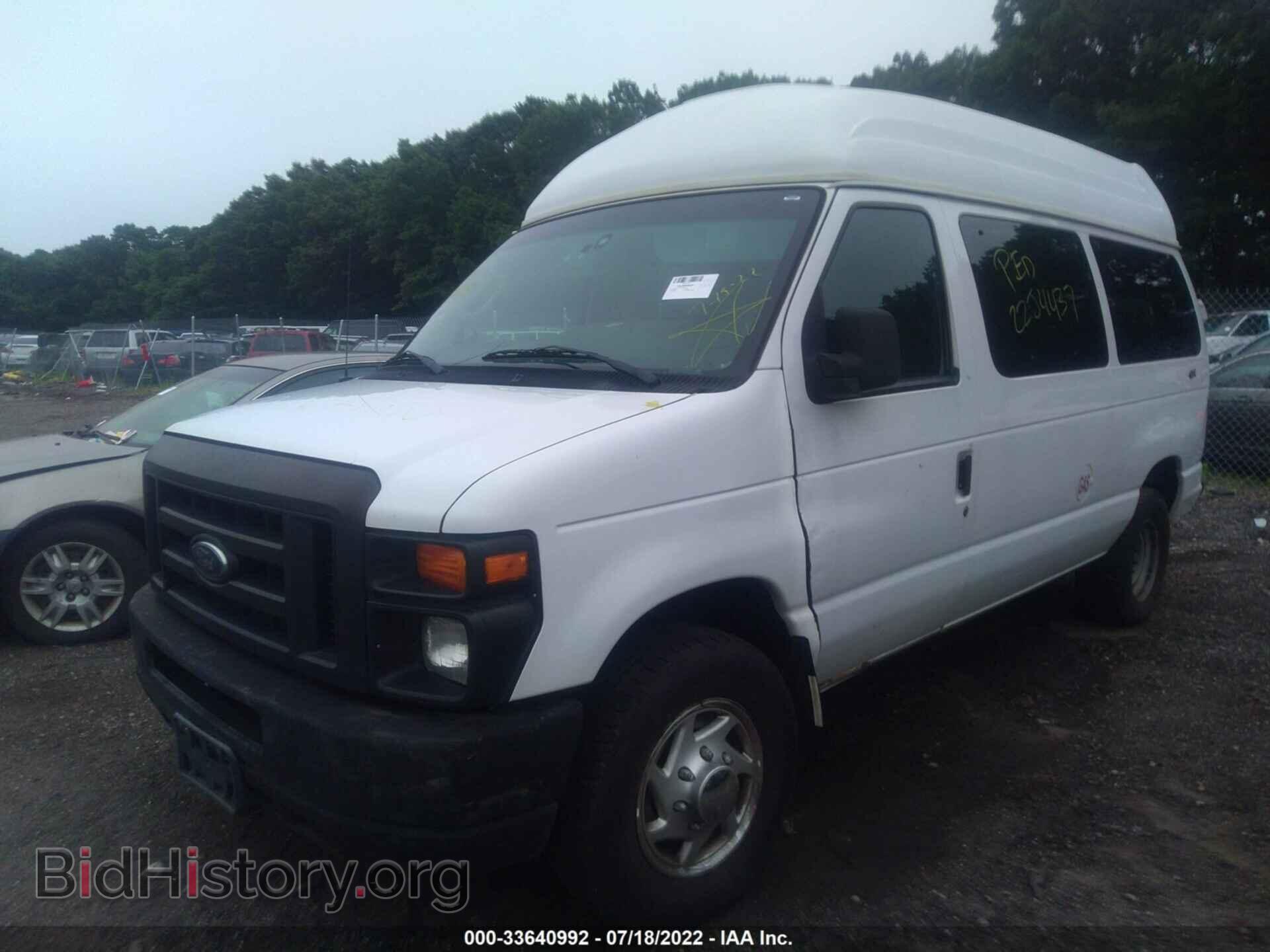 2011 FORD ECONOLINE CARGO VAN - VIN: 1FTNE2EW7BDB06943 - Photo 2