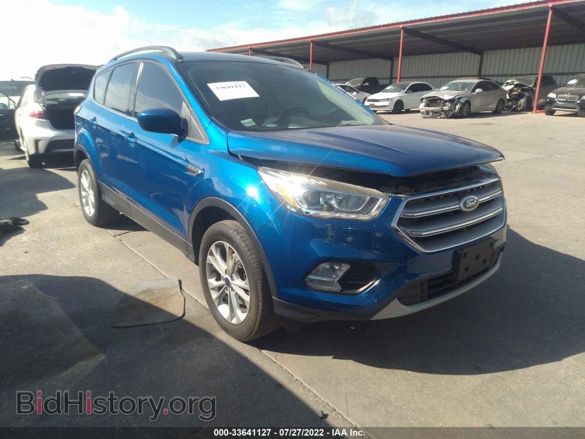 Фотография 1FMCU0GD7HUD08969 - FORD ESCAPE 2017