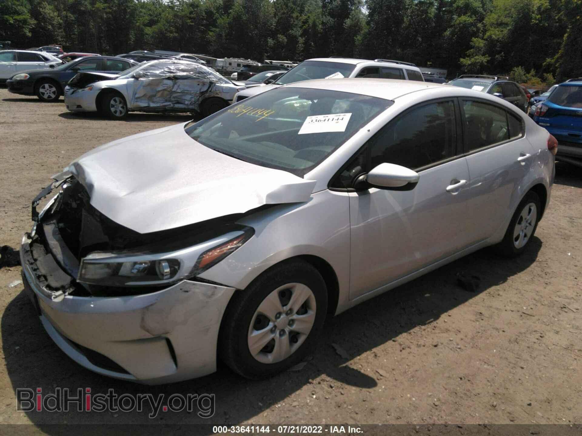 2017 KIA FORTE - VIN: 3KPFK4A74HE042259 - Photo 2