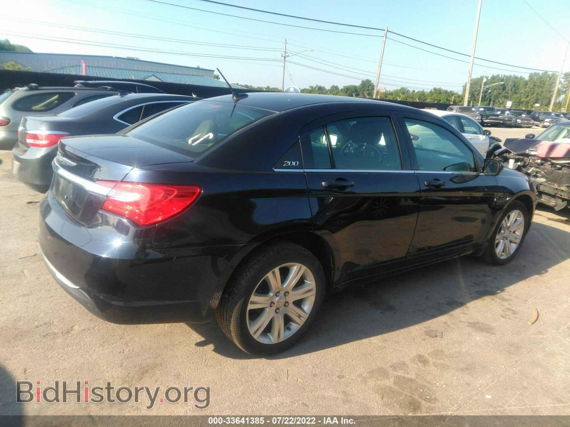 2012 CHRYSLER 200 - VIN: 1C3CCBBB3CN106730 - Фото 4