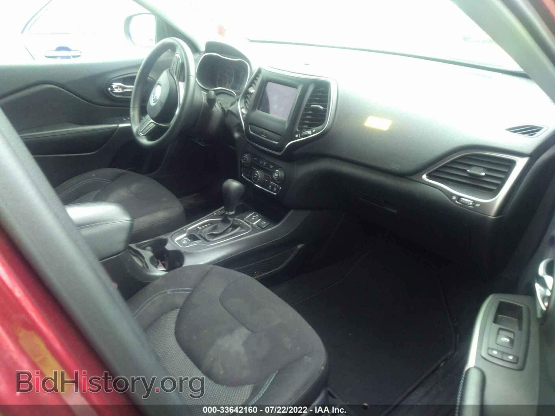 2019 JEEP CHEROKEE - VIN: 1C4PJLCB3KD416761 - Фото 5