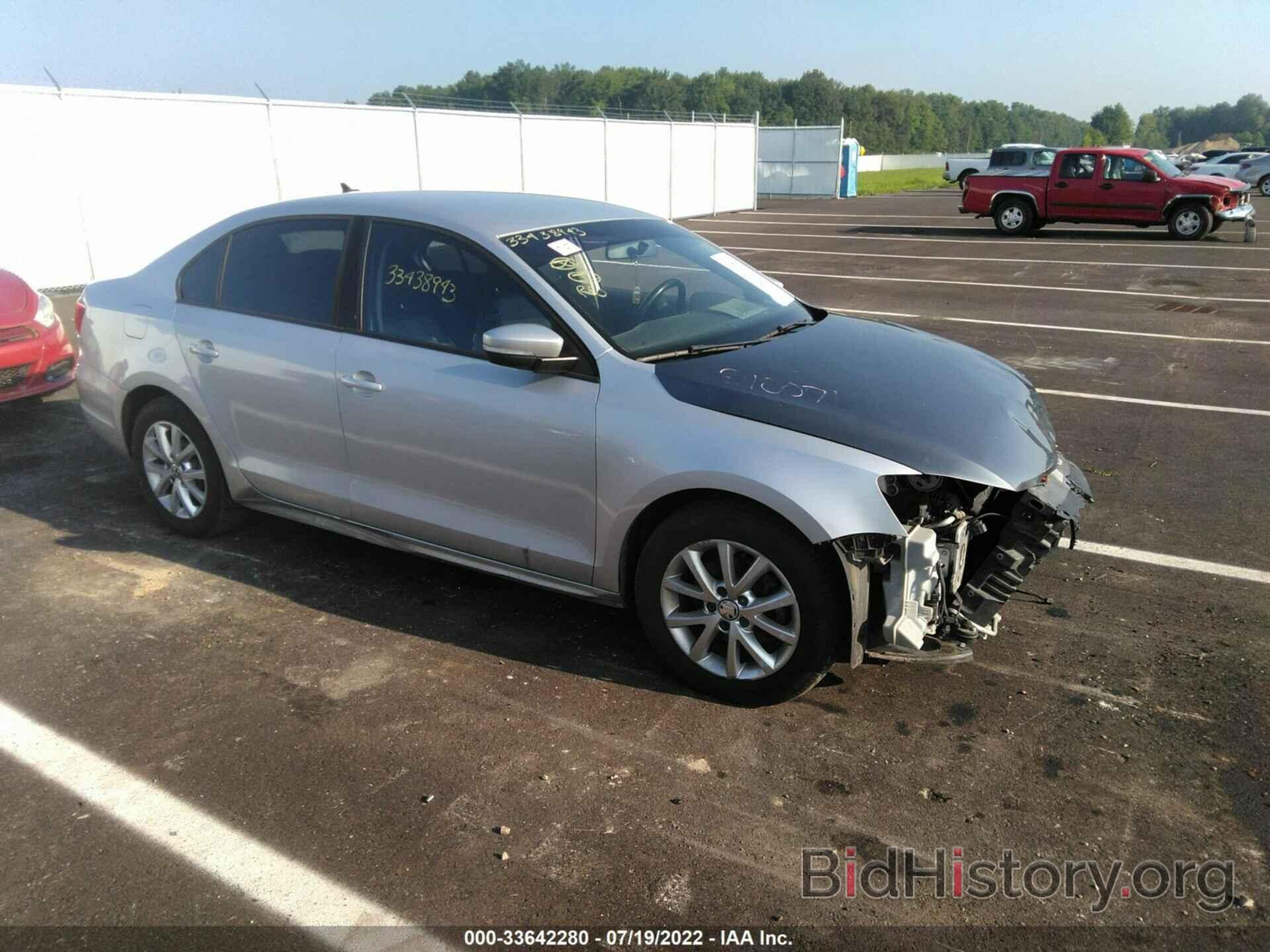 Photo 3VWDX7AJXBM013302 - VOLKSWAGEN JETTA SEDAN 2011