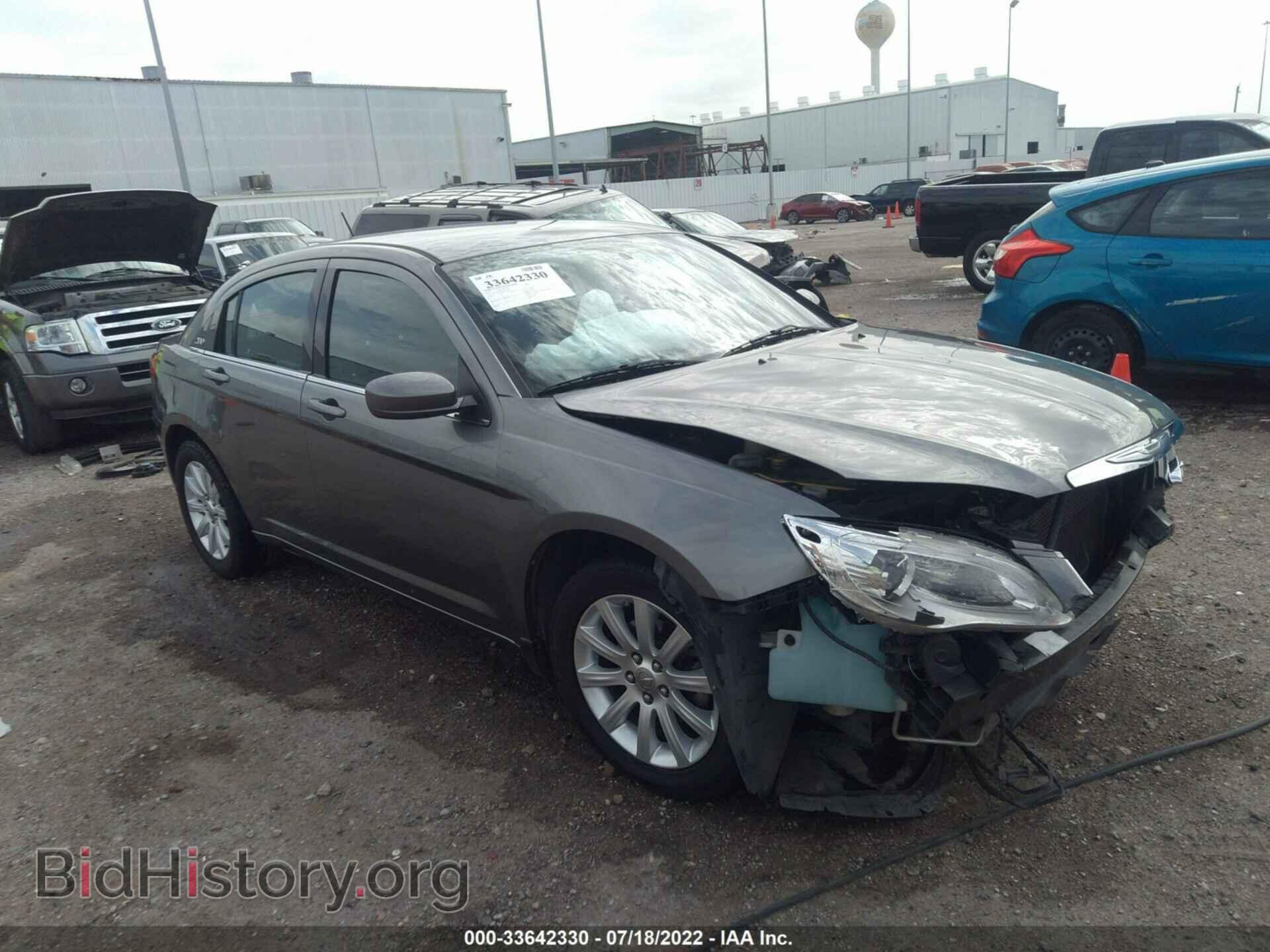 Photo 1C3CCBBB3DN693867 - CHRYSLER 200 2013