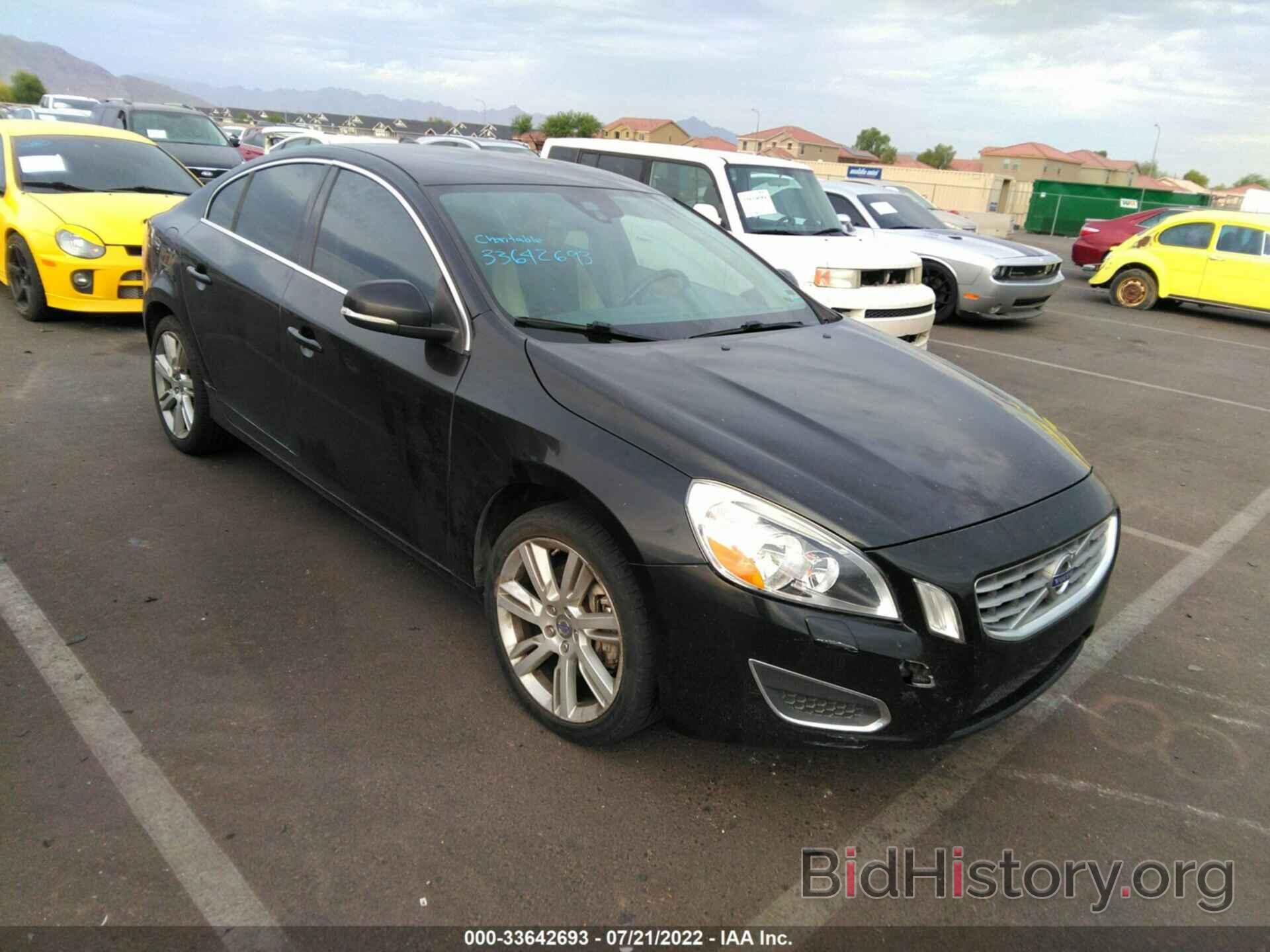 Photo YV1622FS9C2034045 - VOLVO S60 2012