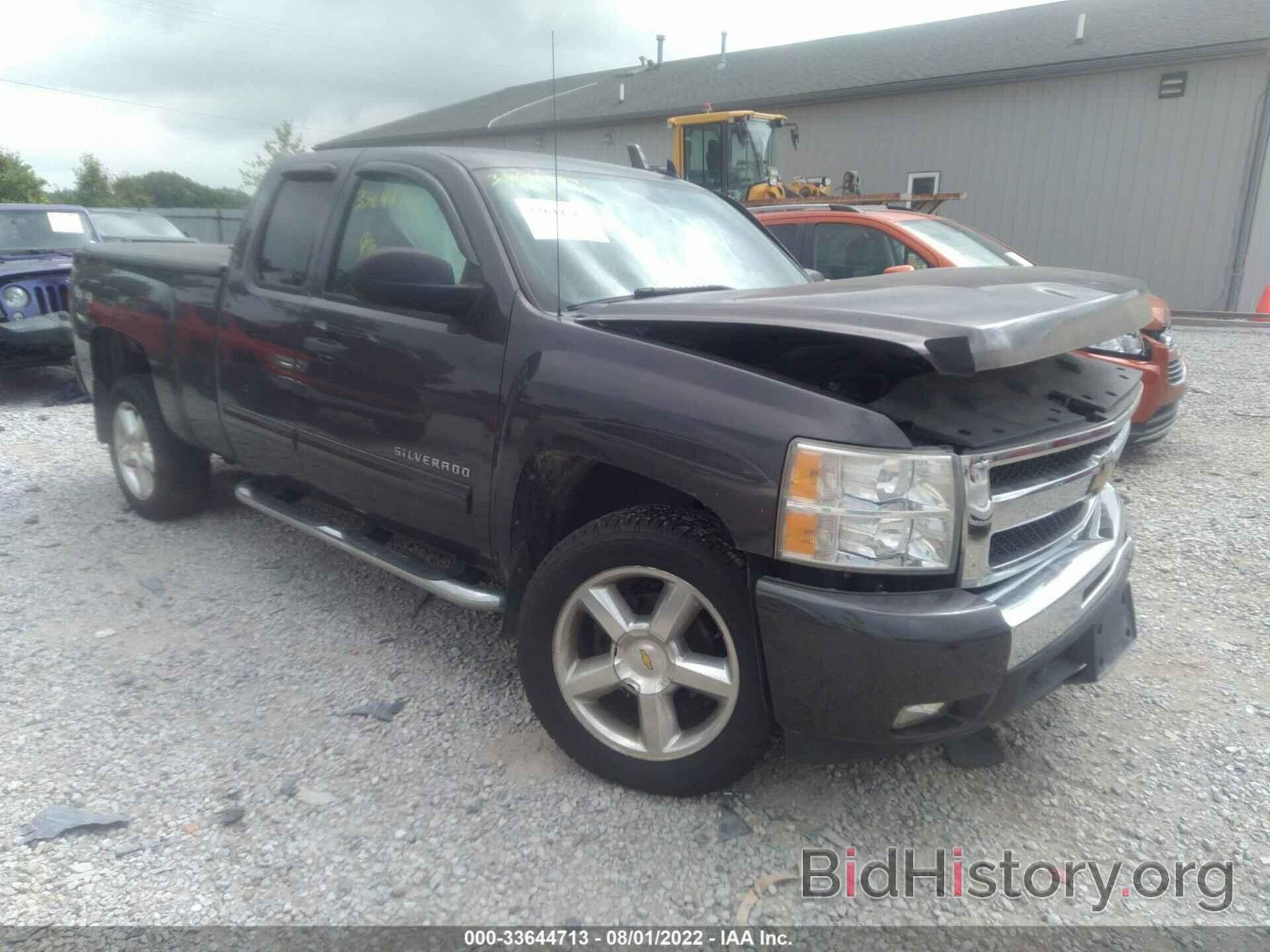 Photo 1GCRKSE34BZ354604 - CHEVROLET SILVERADO 1500 2011