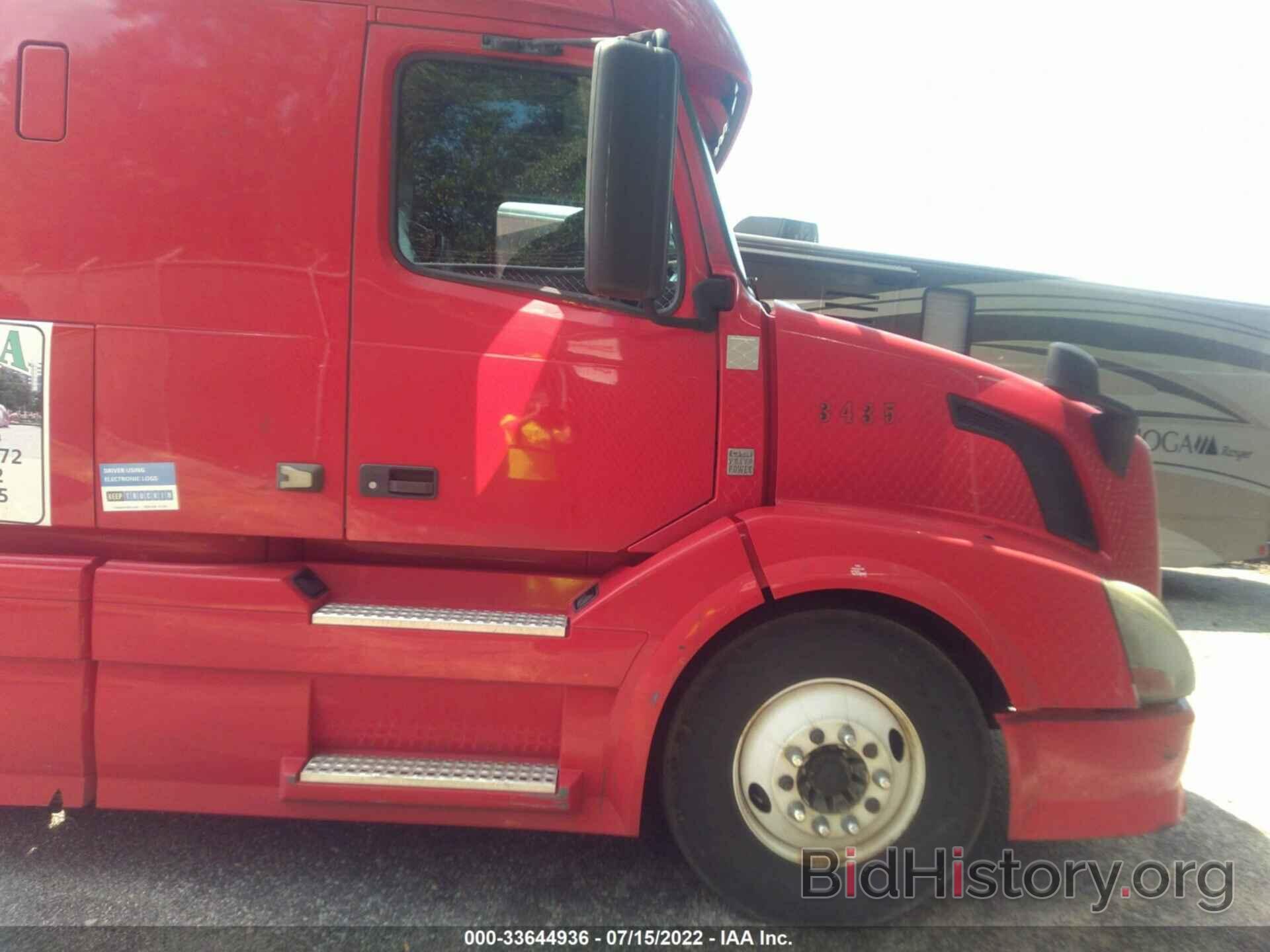 Photo 4V4NC9EJ7EN173435 - VOLVO VN 2014