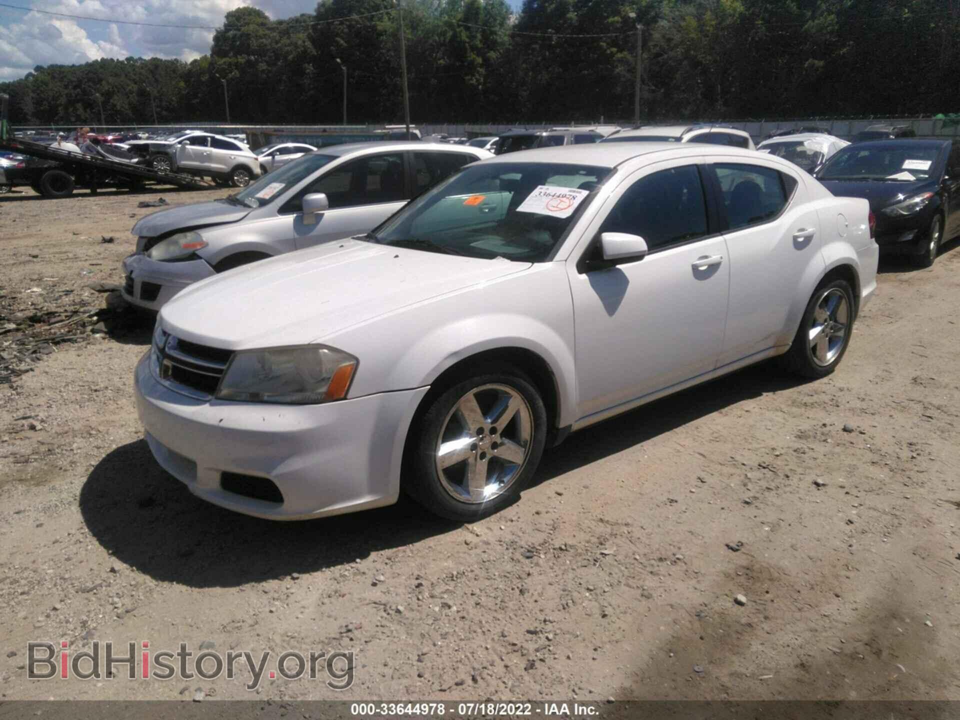 2011 DODGE AVENGER - VIN: 1B3BD1FB2BN559309 - Photo 2
