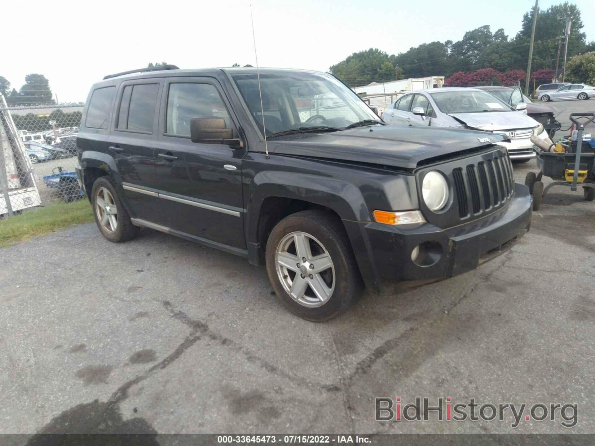 Photo 1J4NF1GBXAD646751 - JEEP PATRIOT 2010