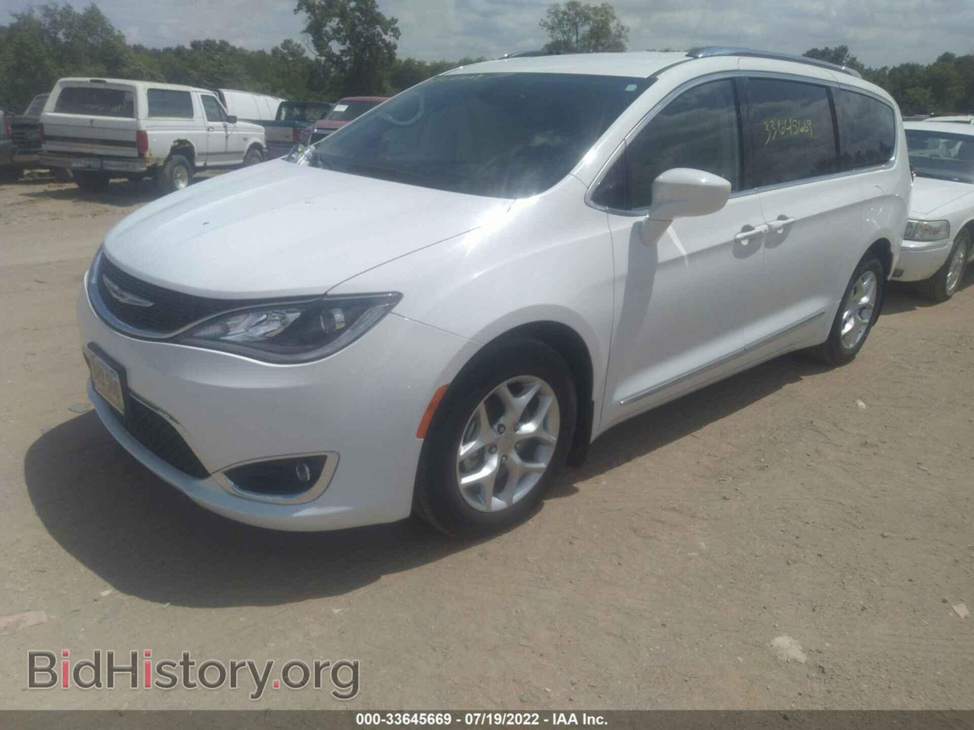 2020 CHRYSLER PACIFICA - VIN: 2C4RC1BG4LR115712 - Фото 2