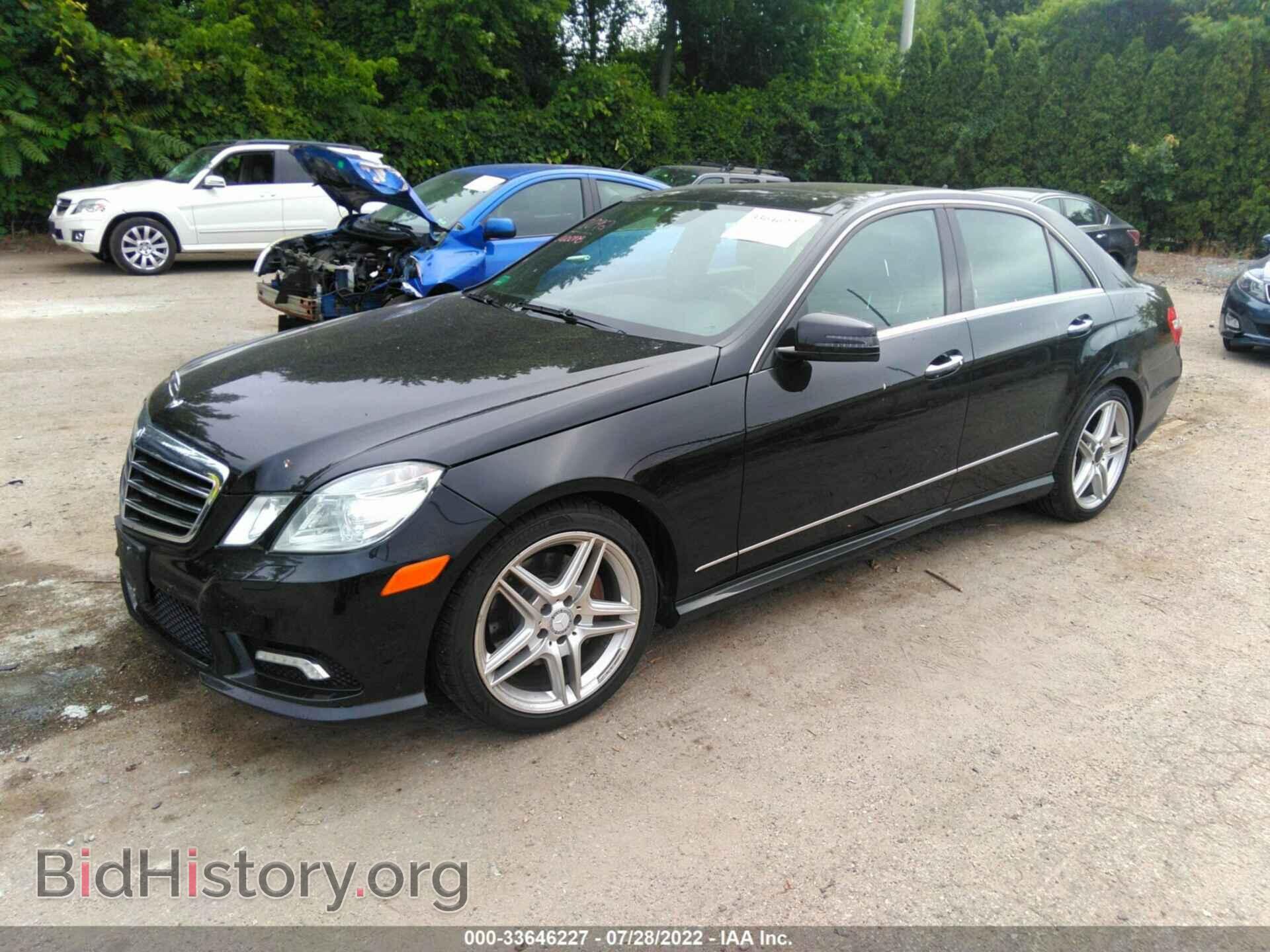 2011 MERCEDES-BENZ E-CLASS - VIN: WDDHF8HB3BA365989 - Фото 2