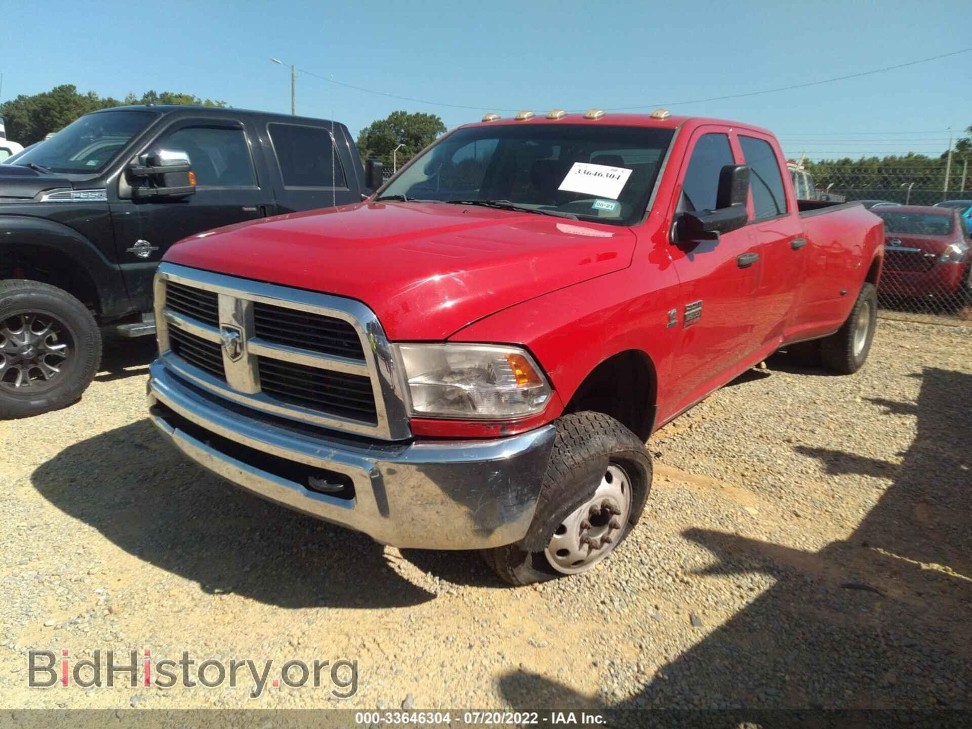 2012 RAM 3500 - VIN: 3C63DRGLXCG342066 - Photo 2