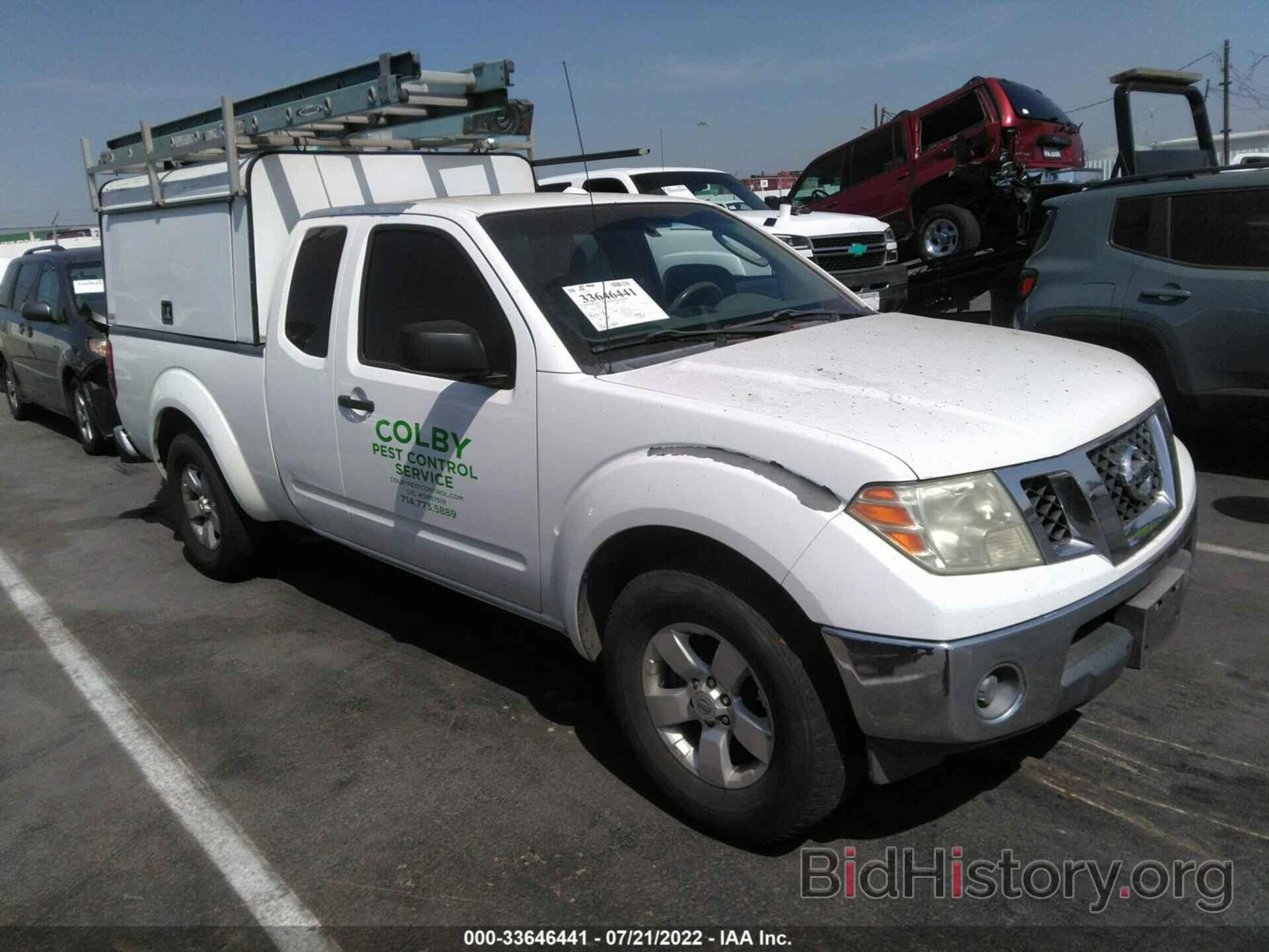 Photo 1N6AD0CU2BC449055 - NISSAN FRONTIER 2011