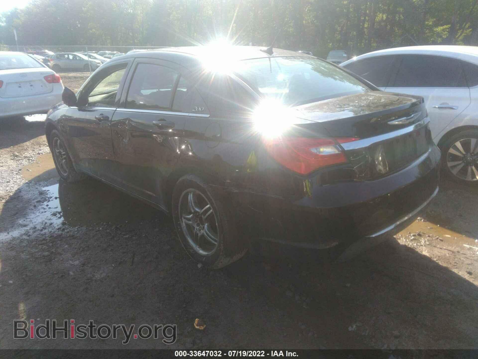 2011 CHRYSLER 200 - VIN: 1C3BC1FB3BN580594 - Фото 3