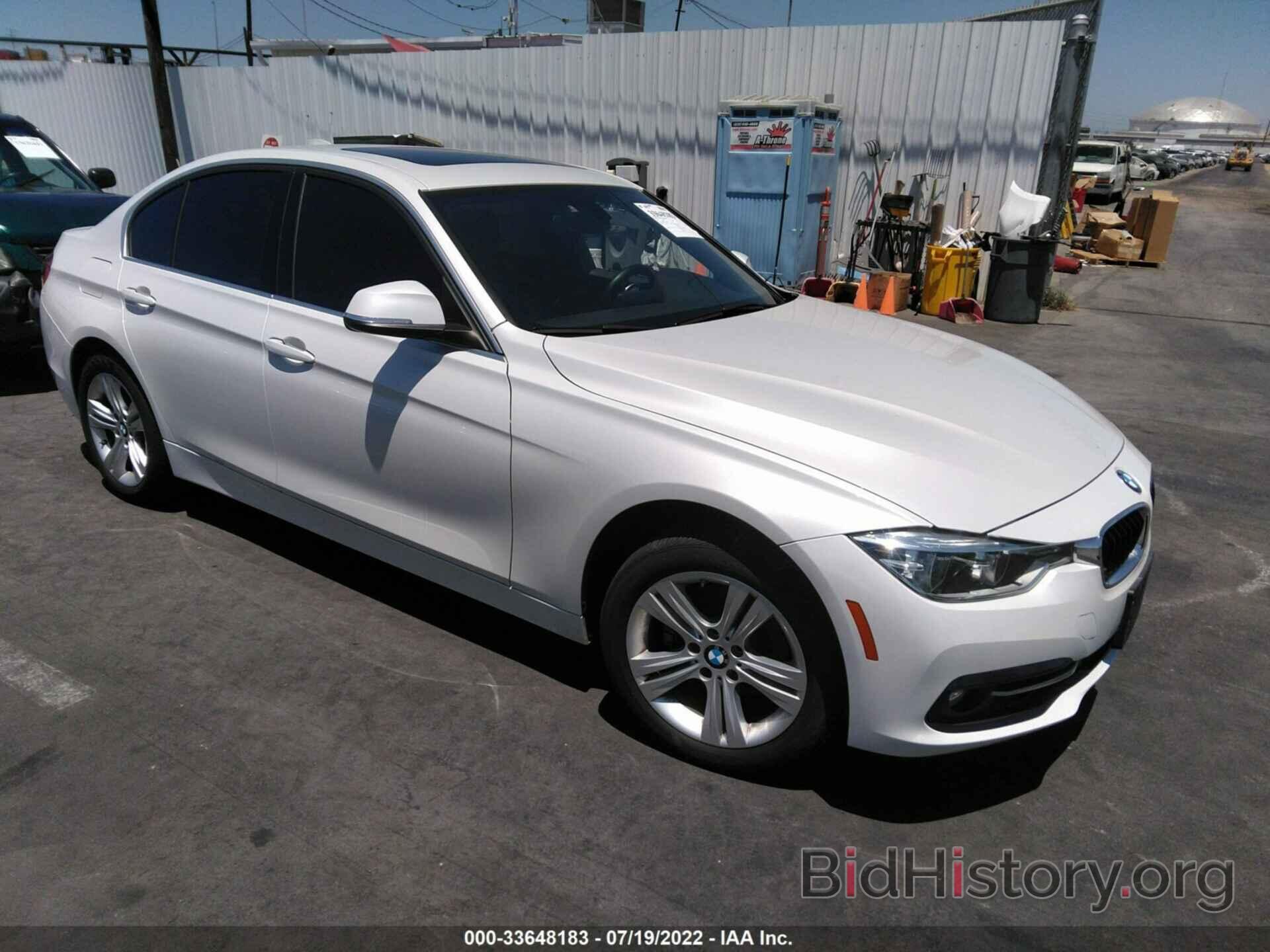 Photo WBA8B9G37HNU56056 - BMW 3 SERIES 2017