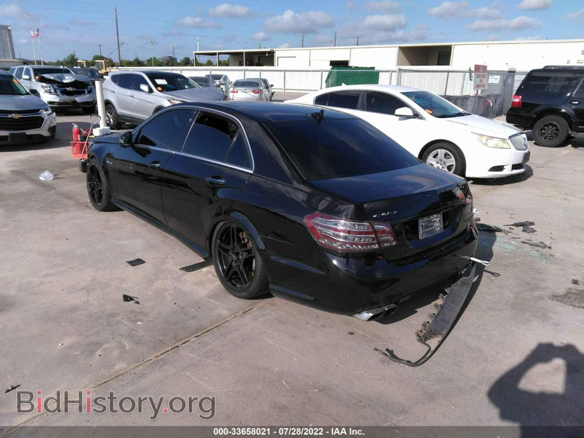 2012 MERCEDES-BENZ E-CLASS - VIN: WDDHF7EB1CA645863 - Фото 3