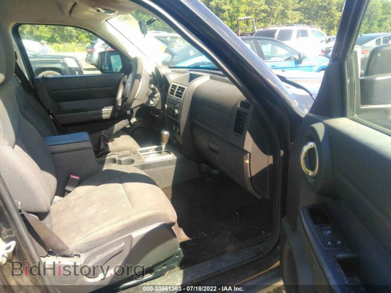 2011 Dodge NITRO (VIN 1D4PU4GK0BW554725) — photo 5 of 11