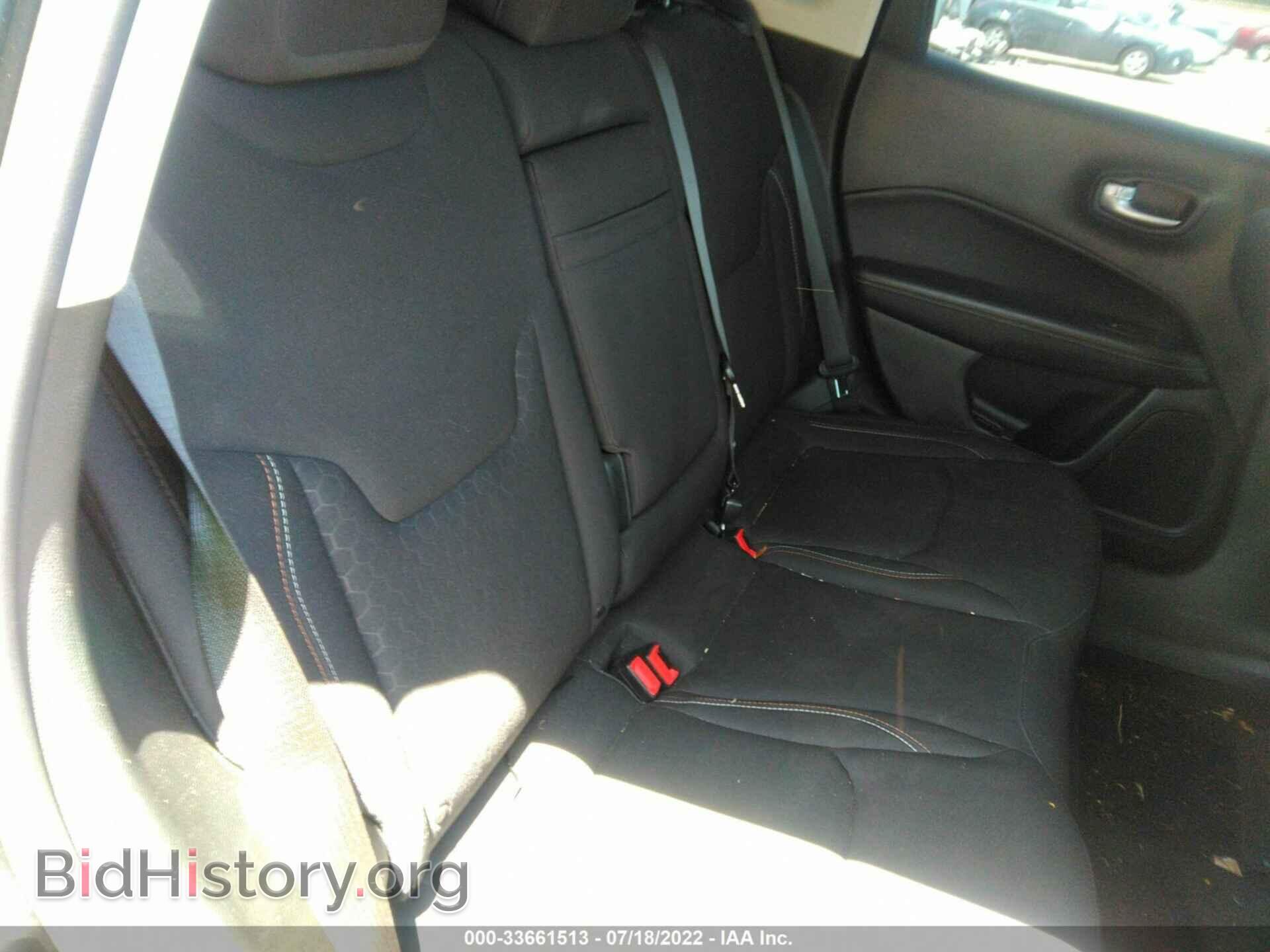 2018 JEEP COMPASS - VIN: 3C4NJCAB2JT489705 - Фото 8