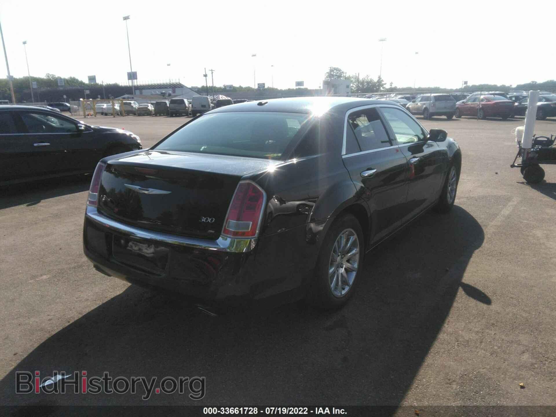 2012 CHRYSLER 300 - VIN: 2C3CCACG4CH250865 - Photo 4