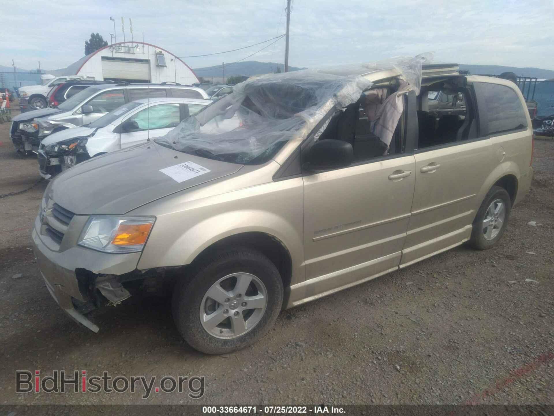 2010 DODGE GRAND CARAVAN - VIN: 2D4RN4DEXAR296970 - Фото 2