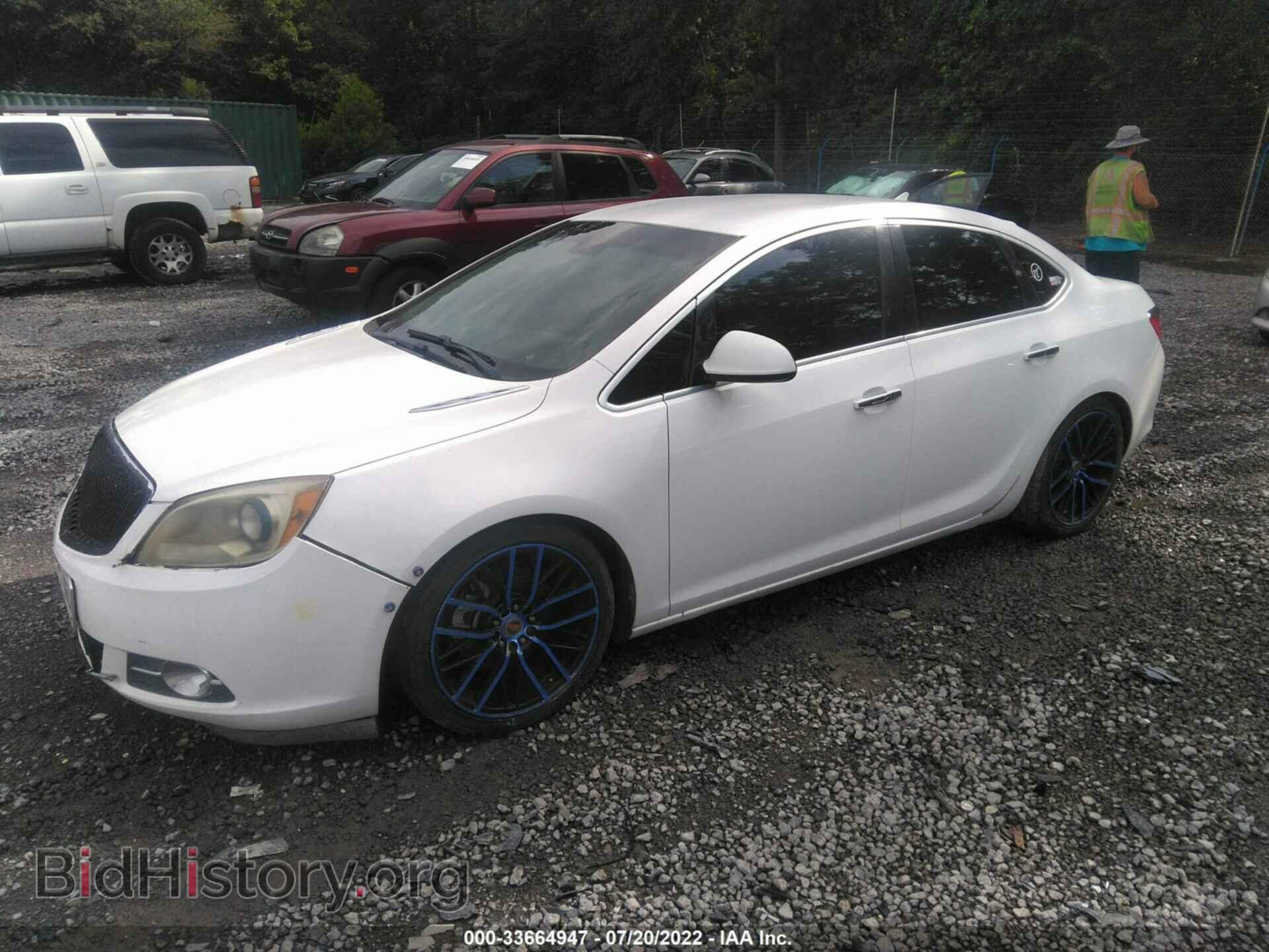 2013 BUICK VERANO - VIN: 1G4PP5SK4D4210570 - Фото 2