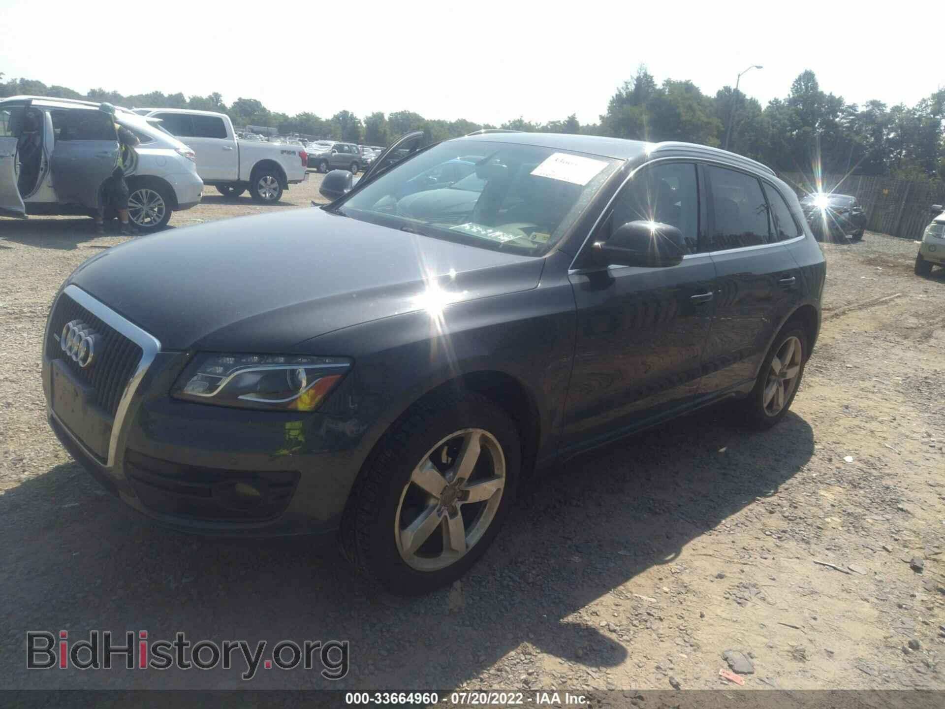 2011 AUDI Q5 - VIN: WA1LFAFP0BA078582 - Фото 2