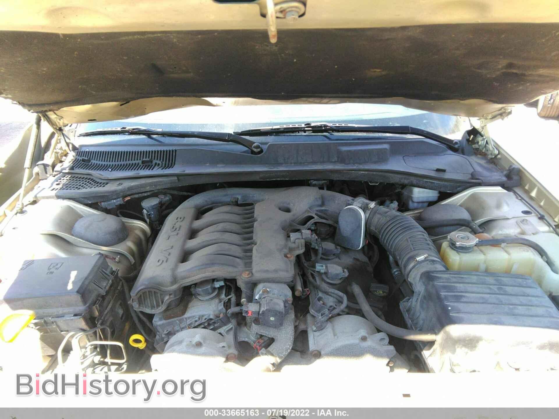 2010 CHRYSLER 300 - VIN: 2C3CA5CV7AH161994 - Фото 10