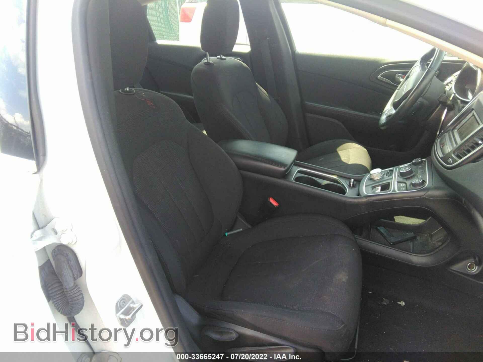 2016 CHRYSLER 200 - VIN: 1C3CCCAB7GN109143 - Фото 5