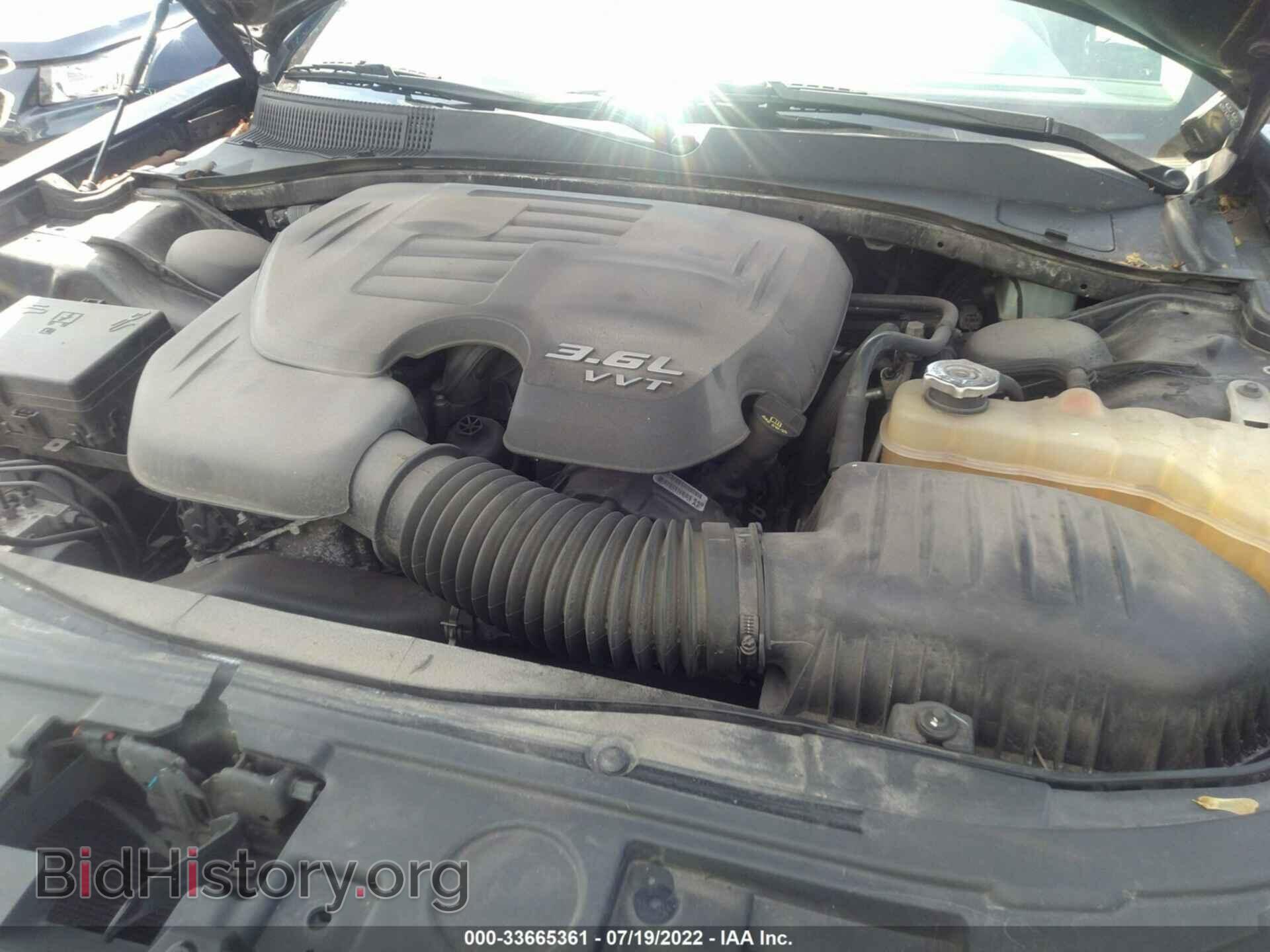 2016 CHRYSLER 300 - VIN: 2C3CCARG3GH344264 - Фото 10