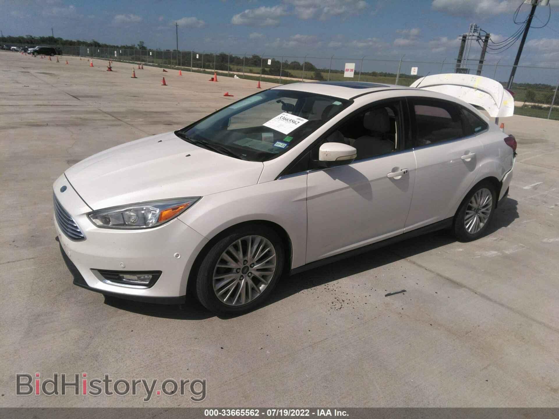 2016 FORD FOCUS - VIN: 1FADP3J22GL233875 - Photo 2