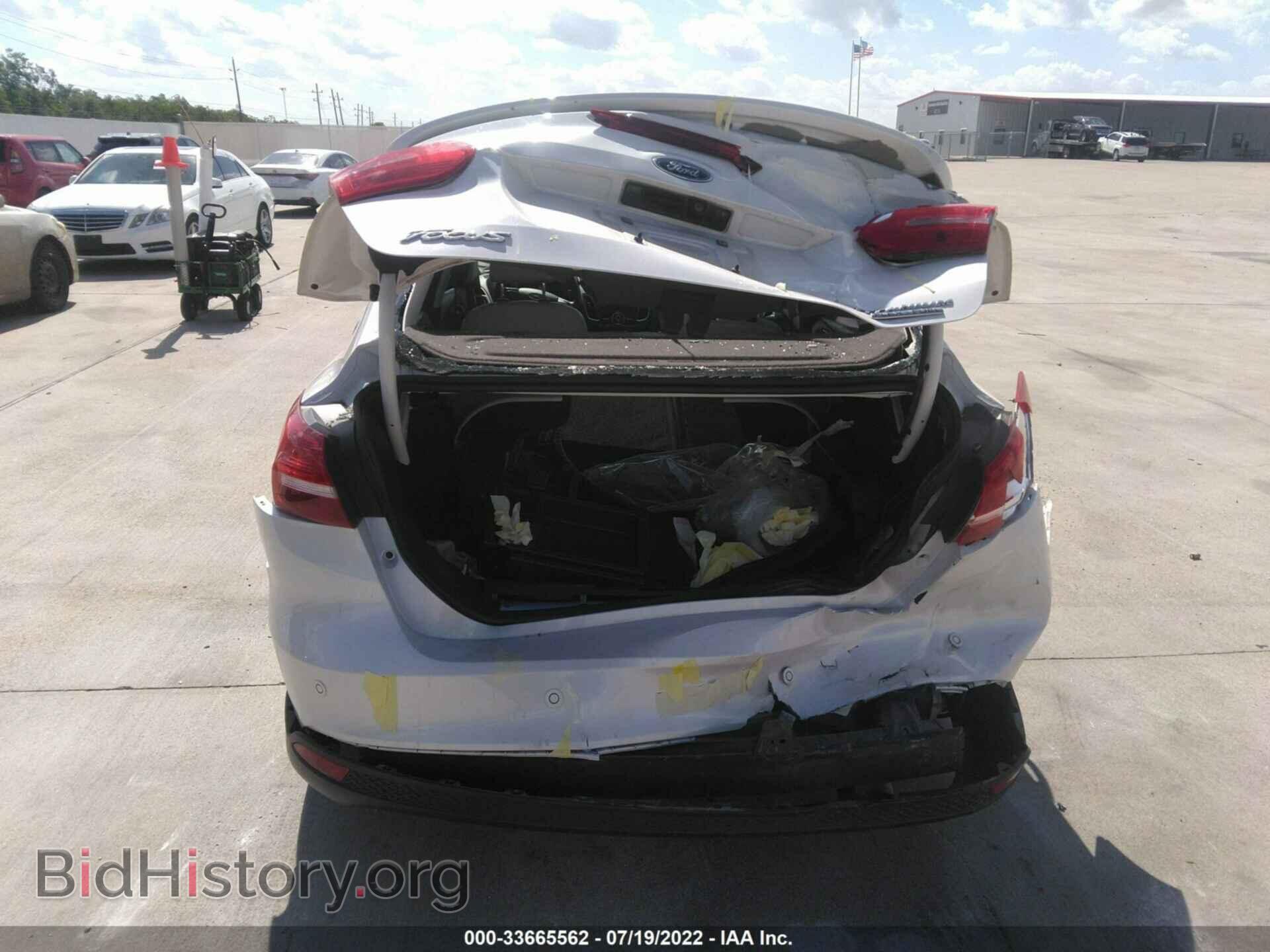 2016 FORD FOCUS - VIN: 1FADP3J22GL233875 - Photo 6