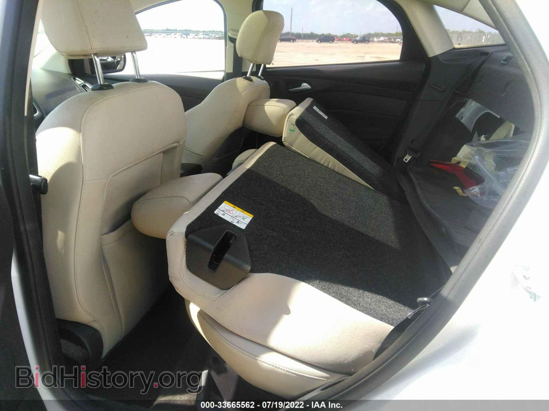 2016 FORD FOCUS - VIN: 1FADP3J22GL233875 - Photo 8