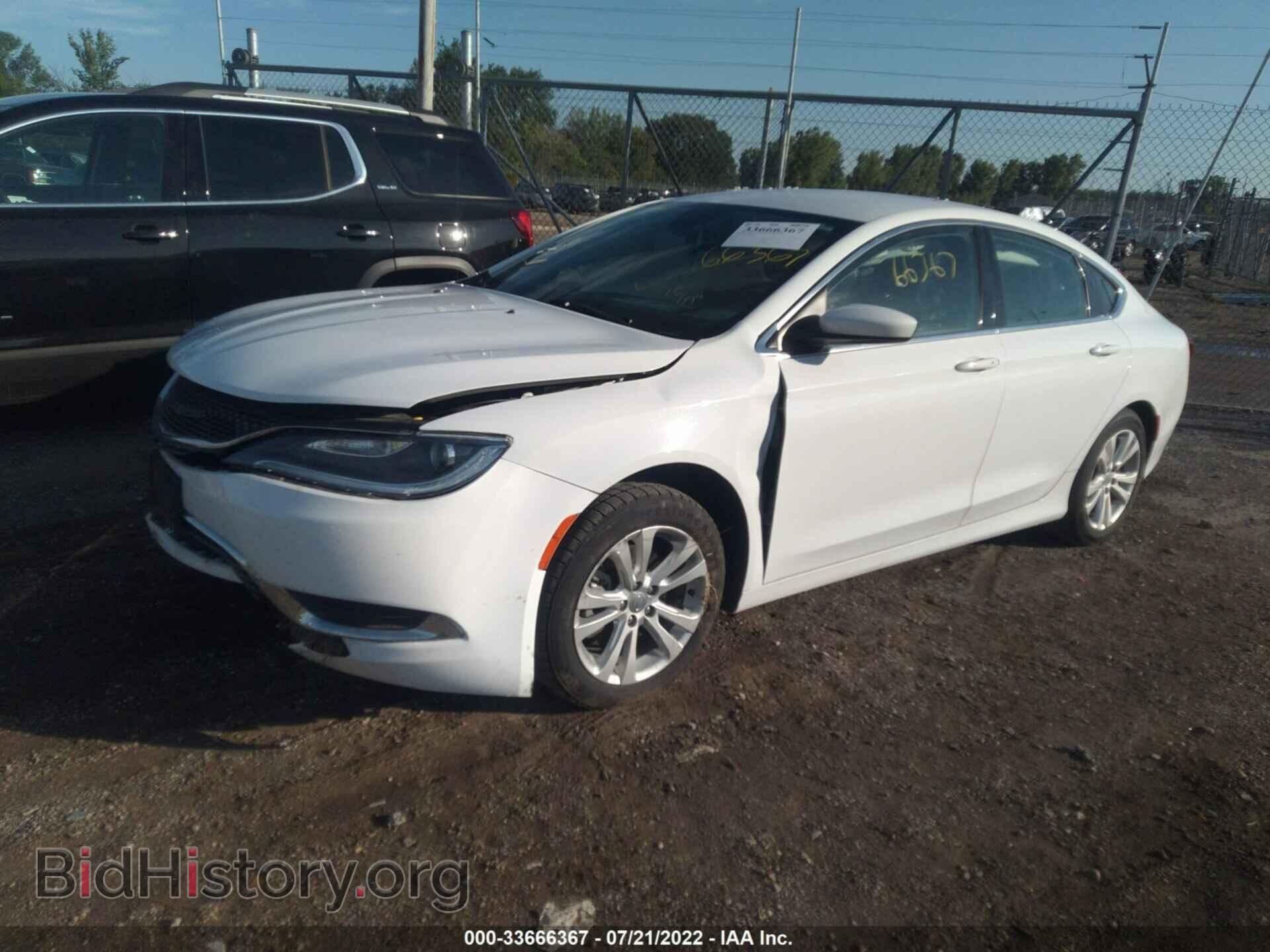 2017 CHRYSLER 200 - VIN: 1C3CCCAB4HN511462 - Photo 2