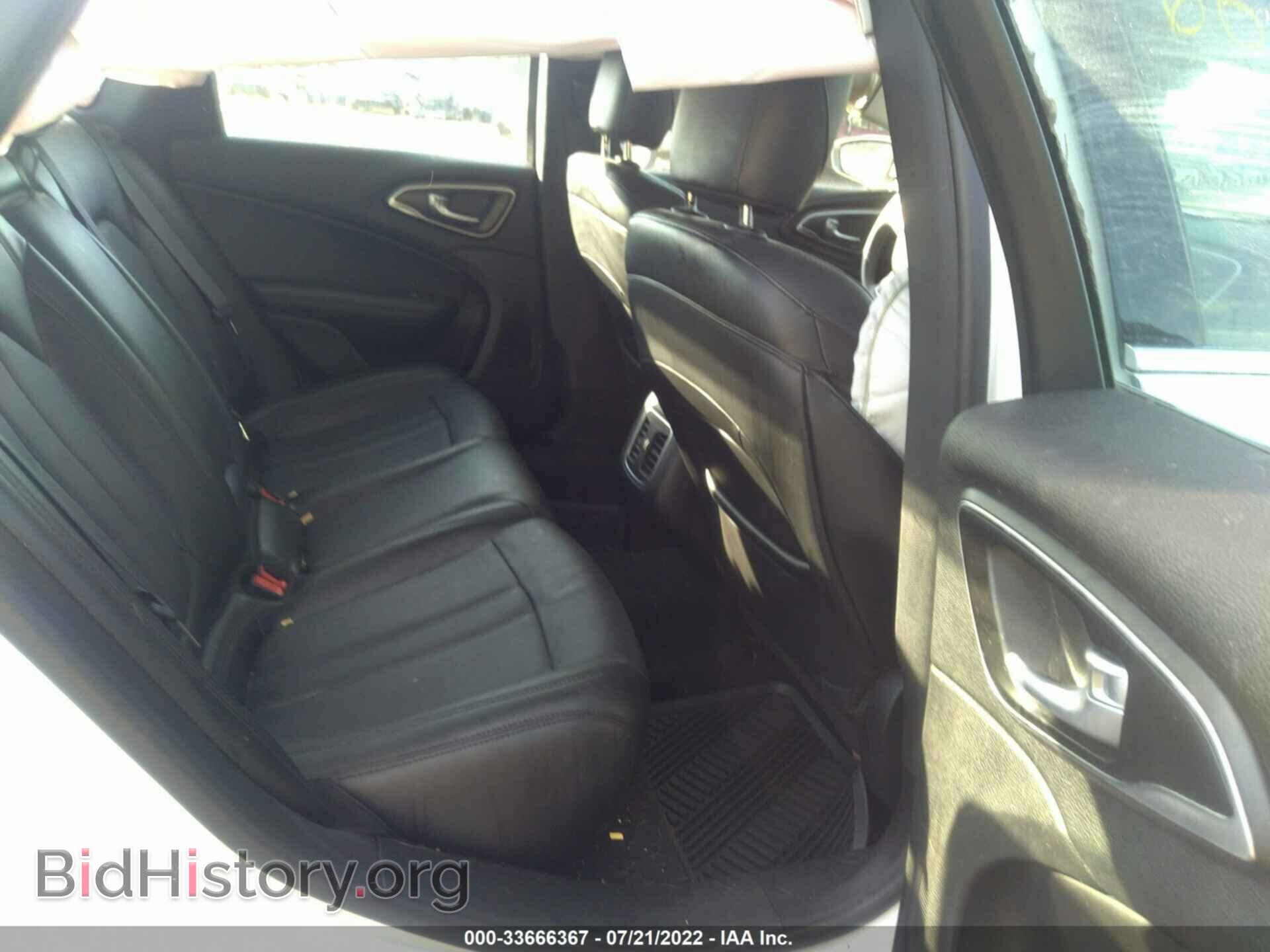 2017 CHRYSLER 200 - VIN: 1C3CCCAB4HN511462 - Photo 8