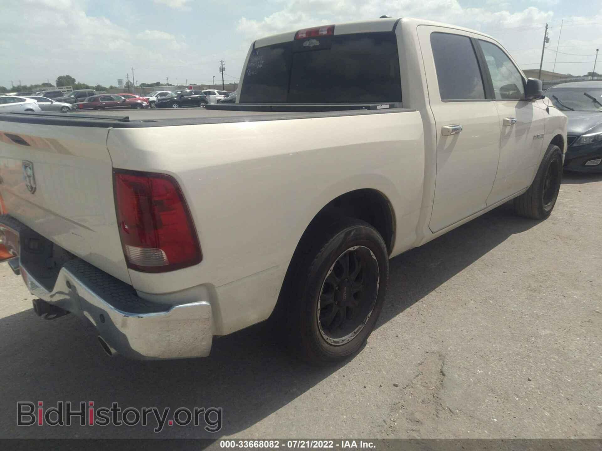 2010 DODGE RAM 1500 - VIN: 1D7RB1CT4AS226065 - Фото 4