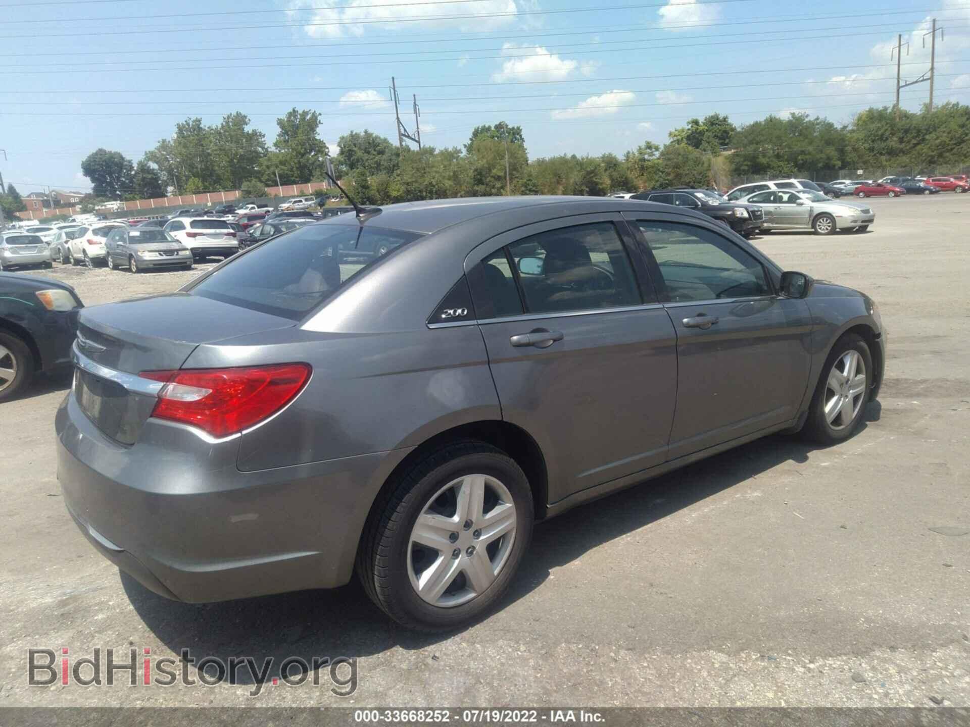 2013 CHRYSLER 200 - VIN: 1C3CCBAG9DN727419 - Фото 4