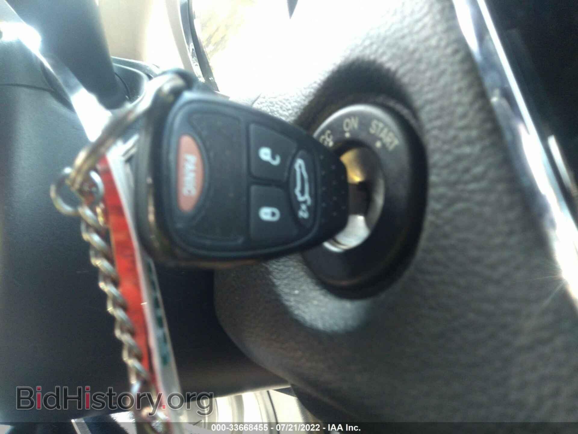 2012 CHRYSLER 200 - VIN: 1C3CCBBBXCN127297 - Фото 11