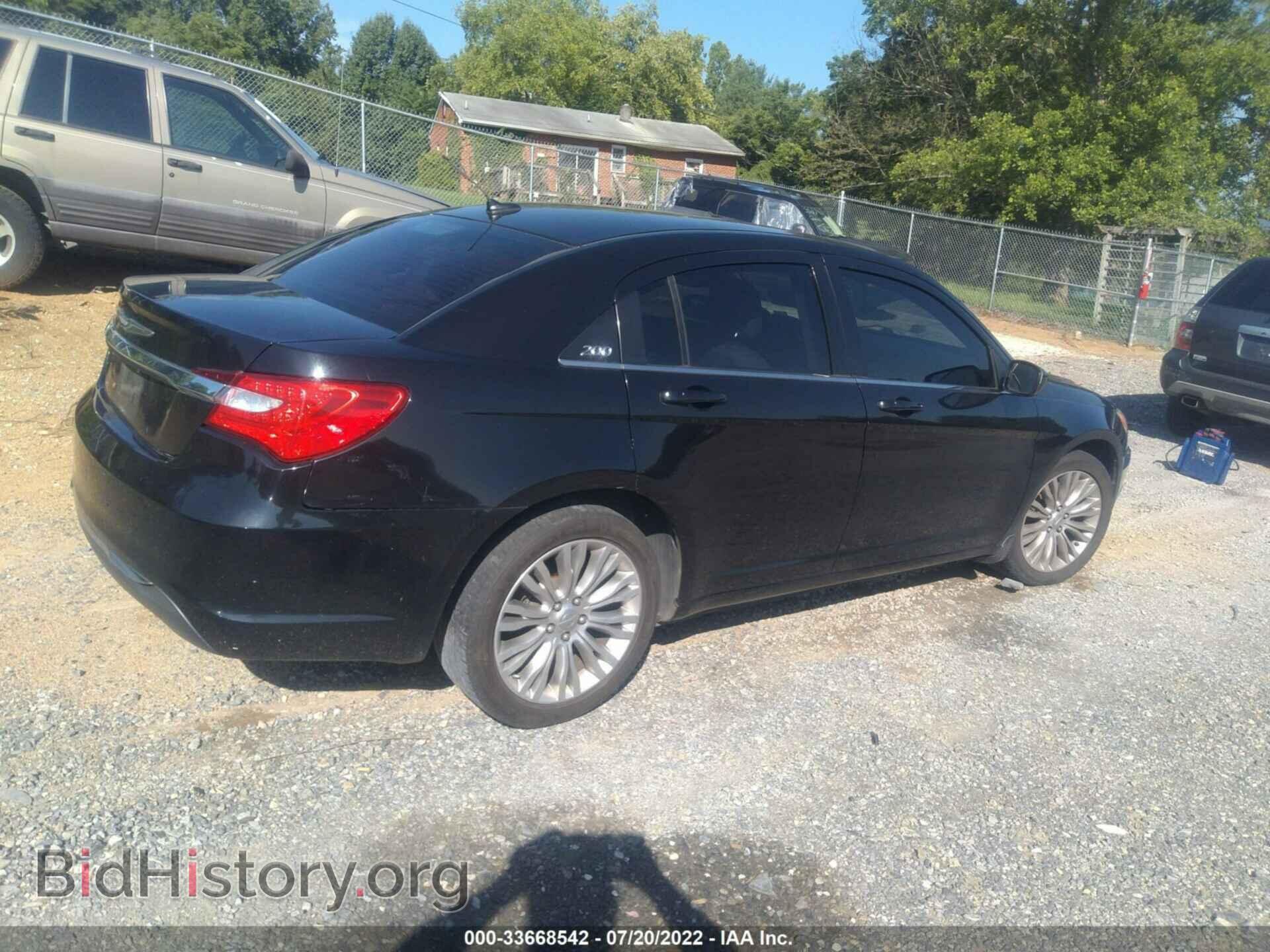 2012 CHRYSLER 200 - VIN: 1C3CCBAB2CN152485 - Фото 4