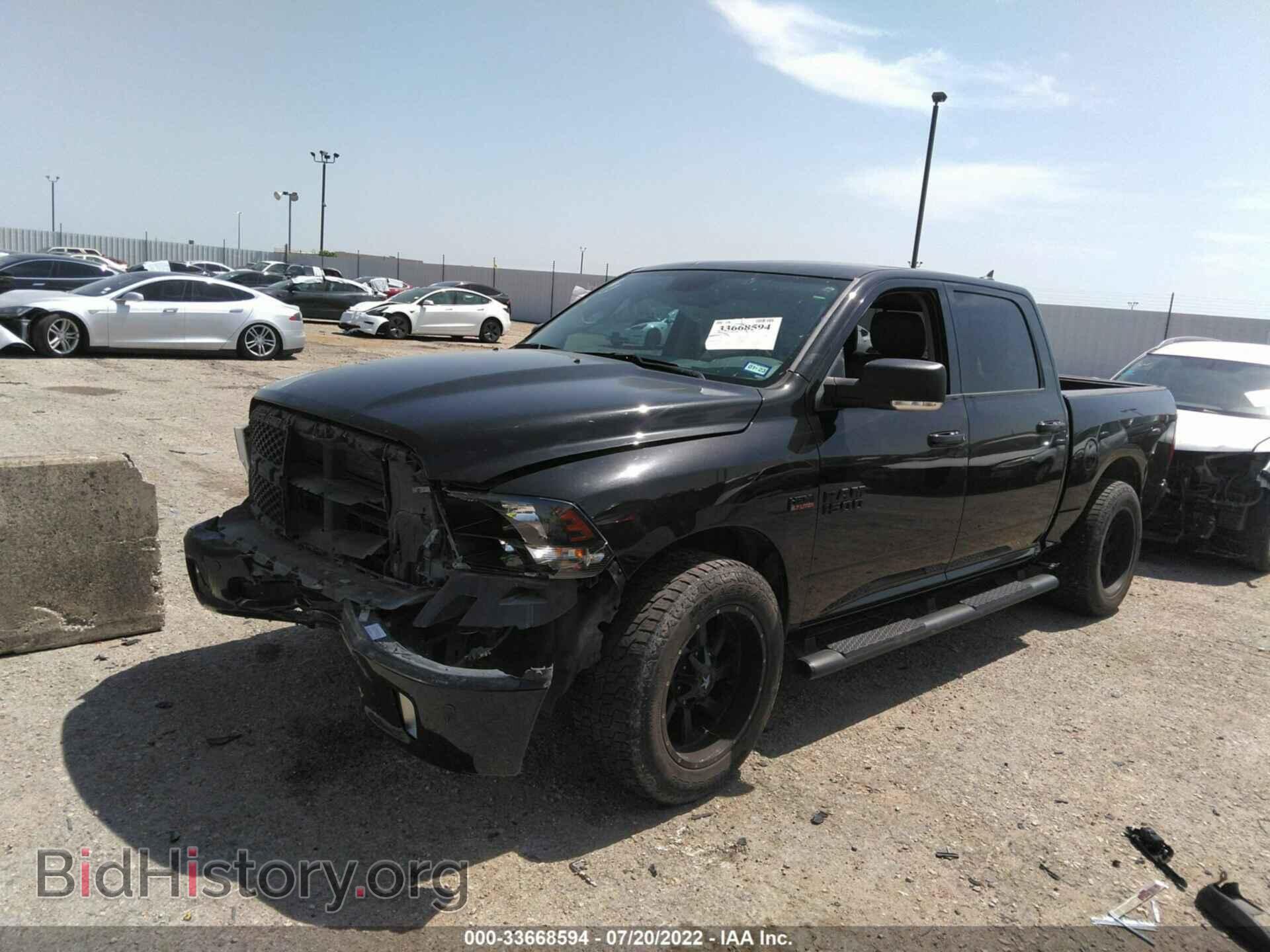 2018 RAM 1500 - VIN: 1C6RR6LT8JS127176 - Photo 2