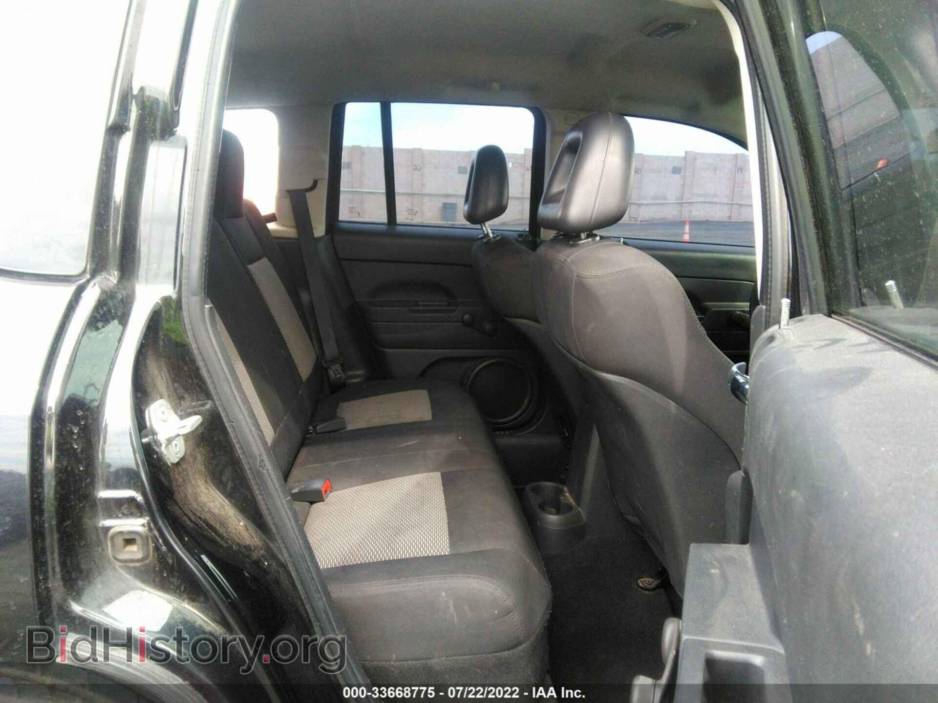 2009 JEEP COMPASS - VIN: 1J4FT47B09D137598 - Фото 8