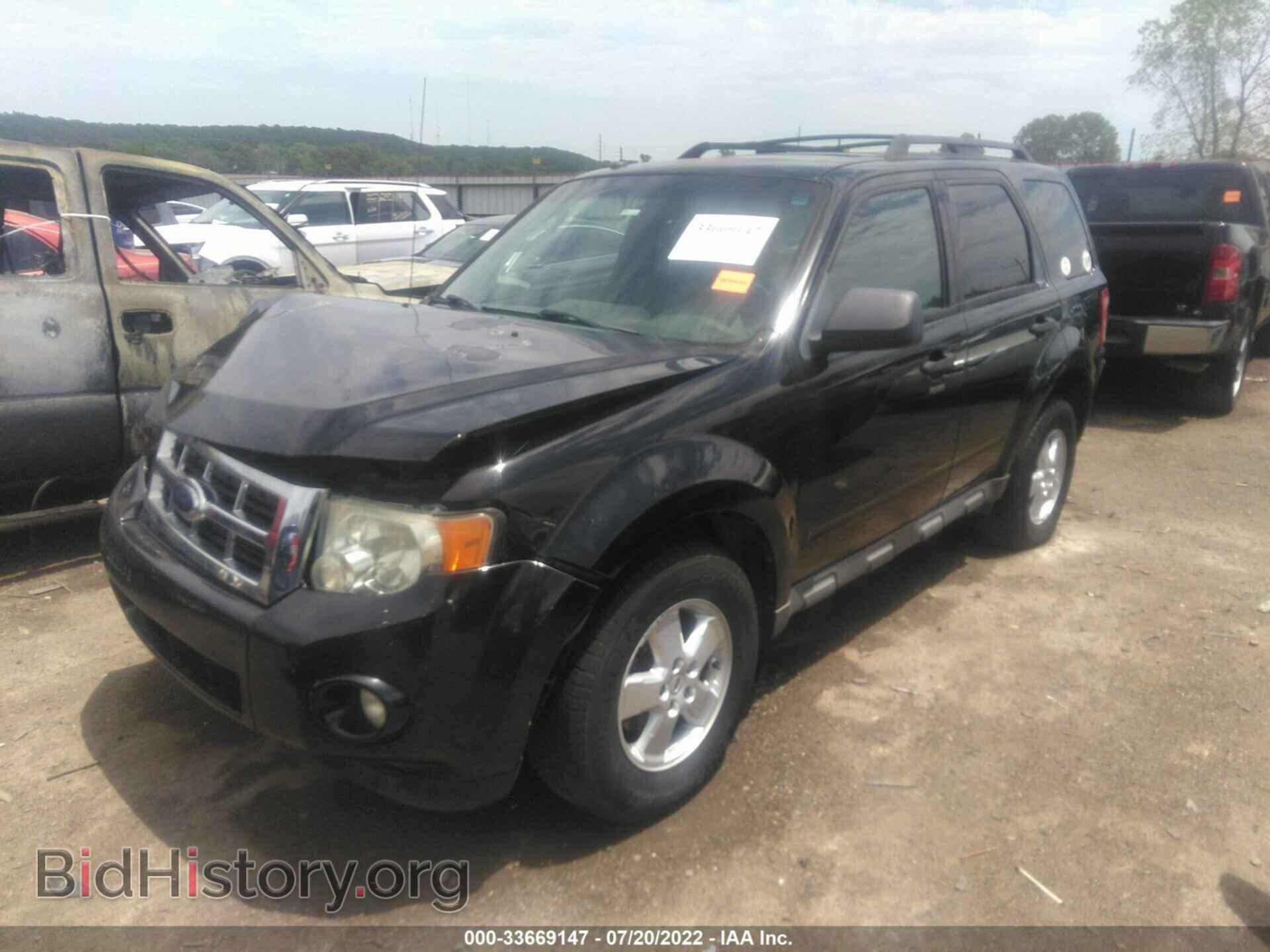 2009 FORD ESCAPE - VIN: 1FMCU03G49KC81002 - Фото 2