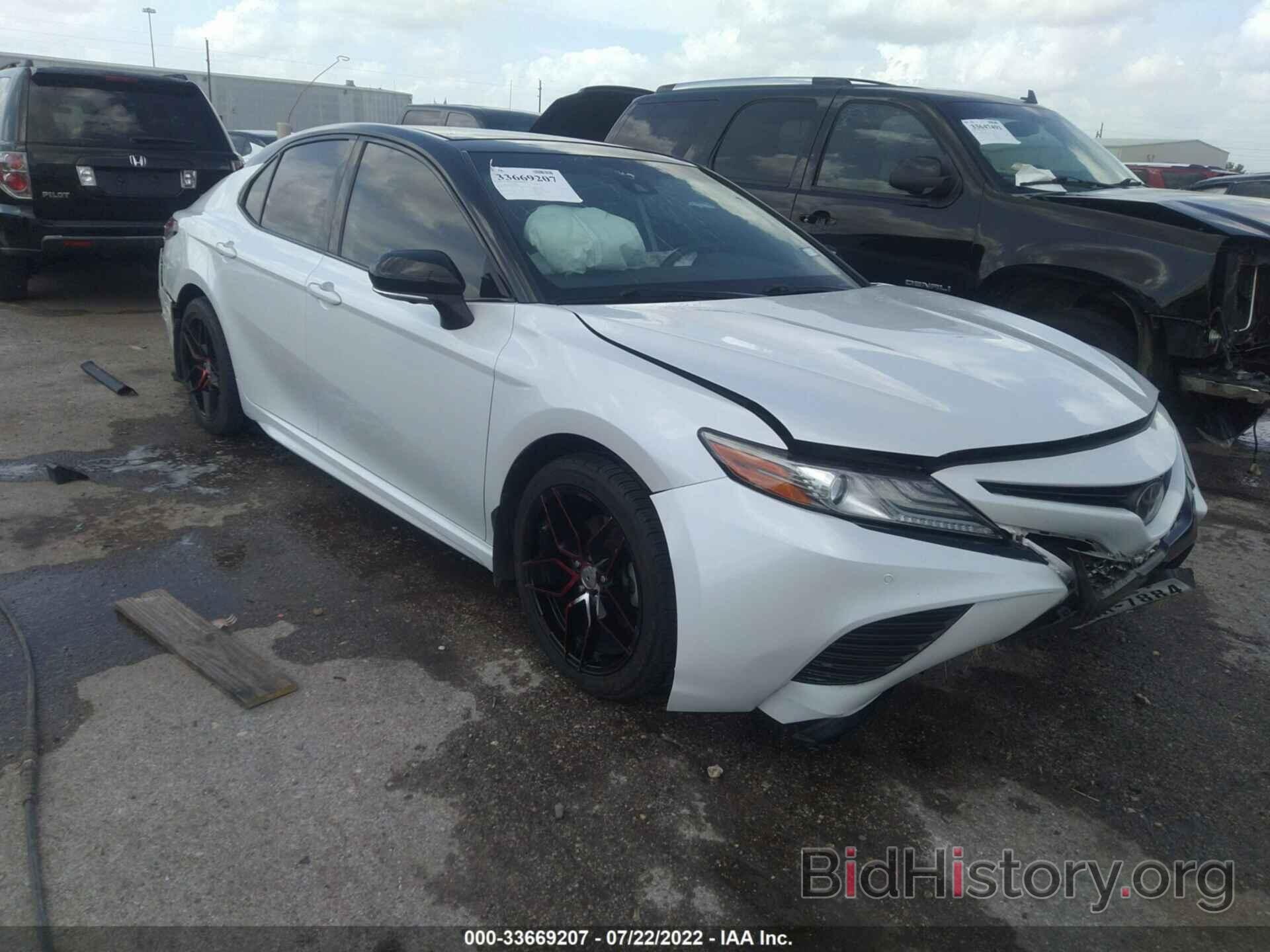 Photo 4T1BZ1HK2KU023975 - TOYOTA CAMRY 2019